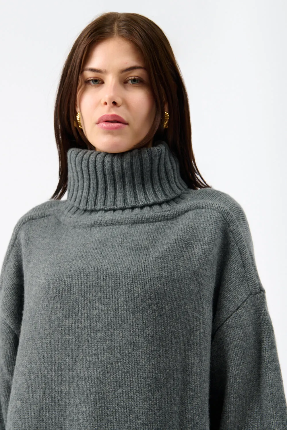 Grey Oversize Xtra Cashmere Sweater sold by Bessette product image thumbnail 3