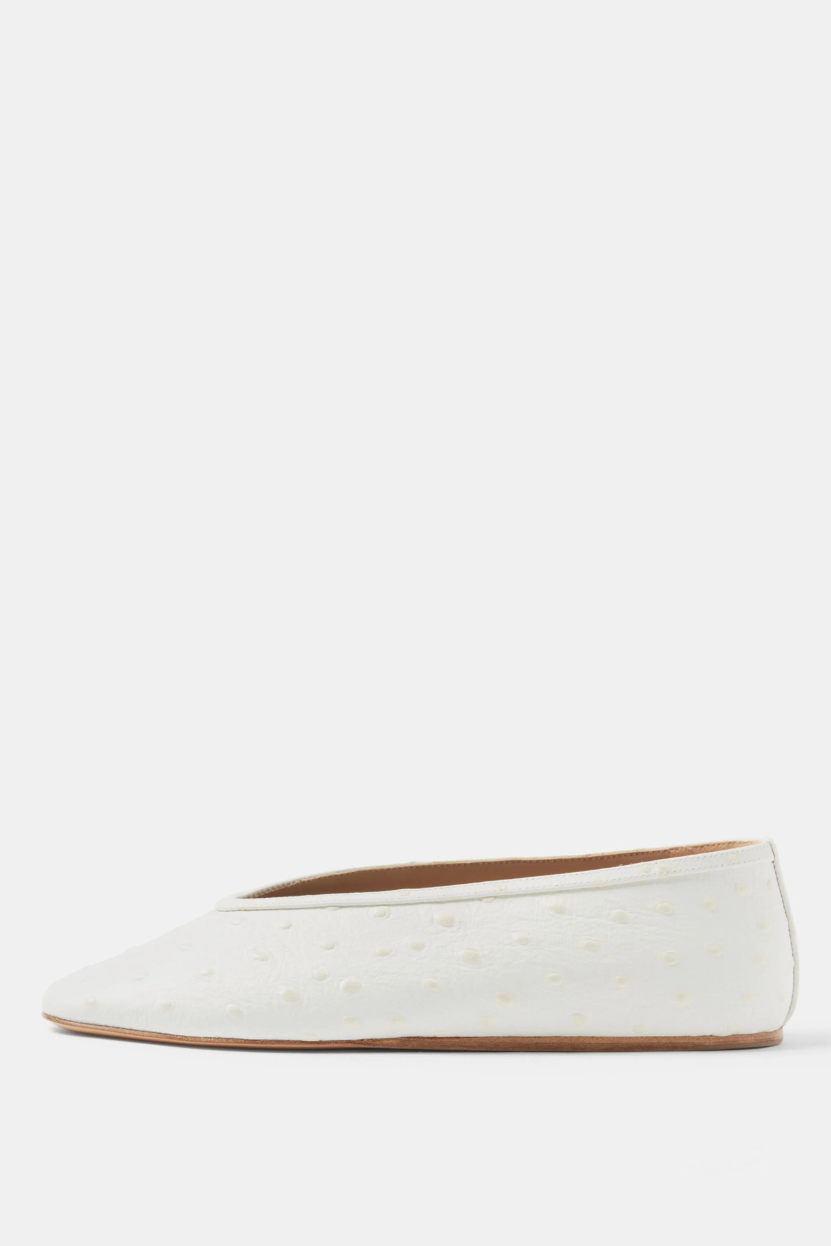 The Luna Slipper sold by Bessette