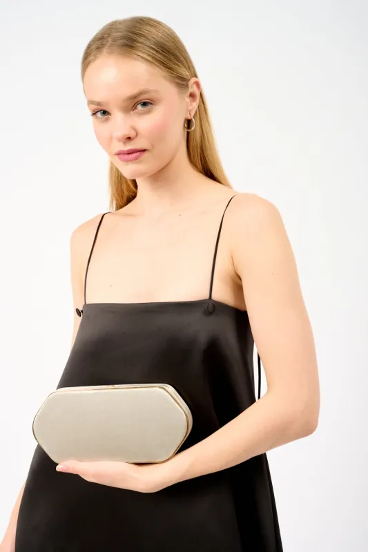 The Elongated Clutch sold by Bessette