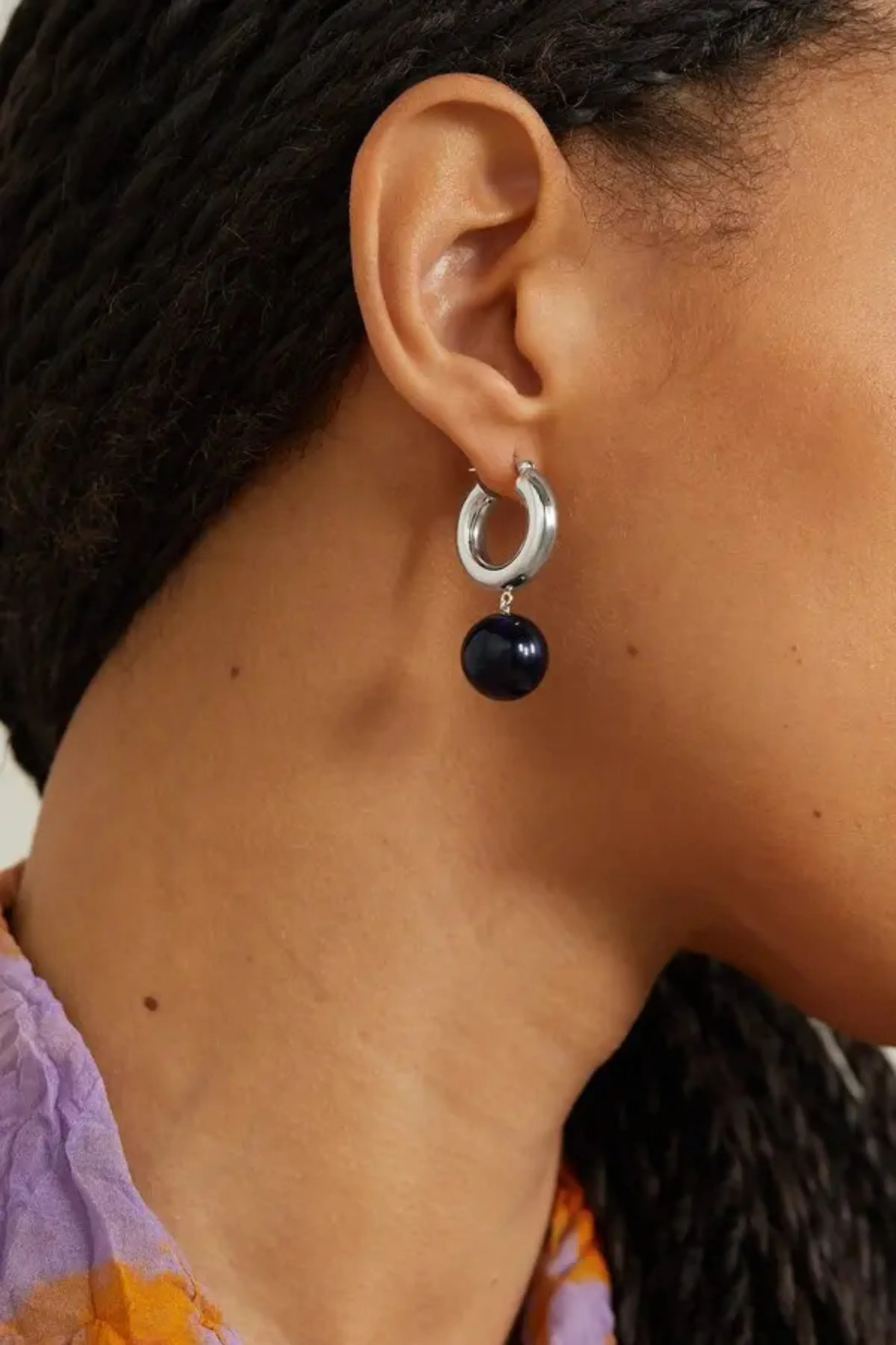 The Charlotte Earrings Silver sold by Bessette product image thumbnail 2