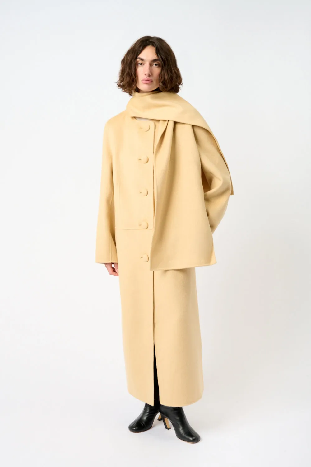 The Mio Coat sold by Bessette product image thumbnail 3