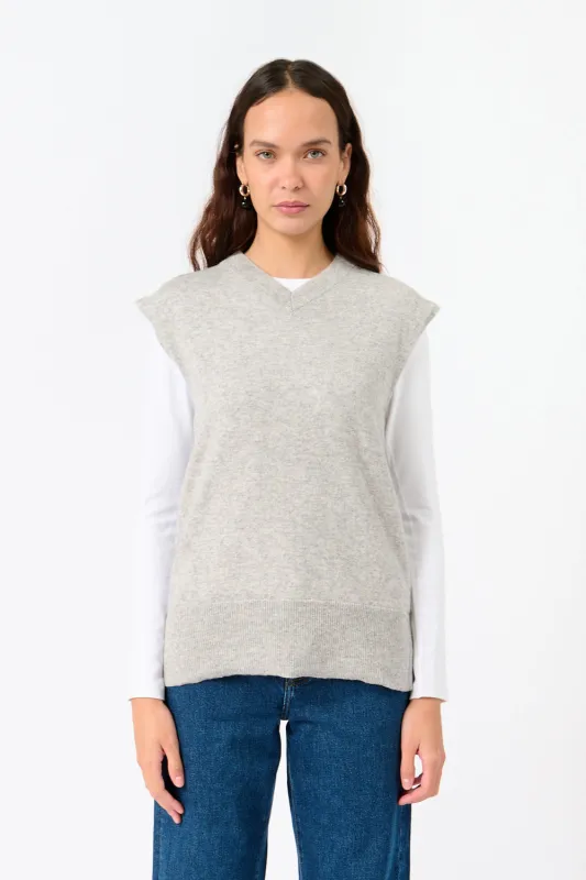Cashmere Vest made by Bite Studios