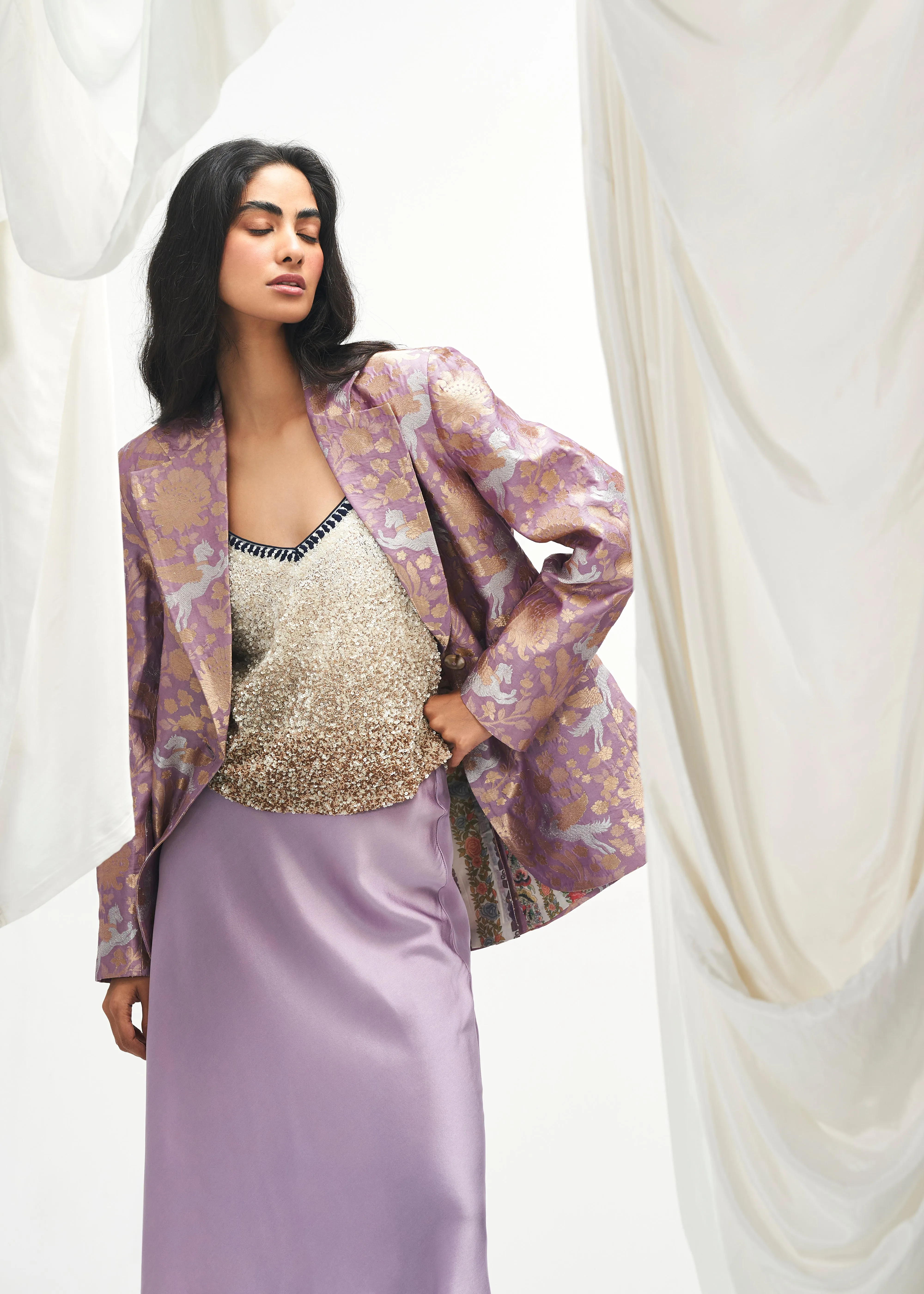 LA FUORI Pradera jacquard blazer sold by Bonvion product image thumbnail 4