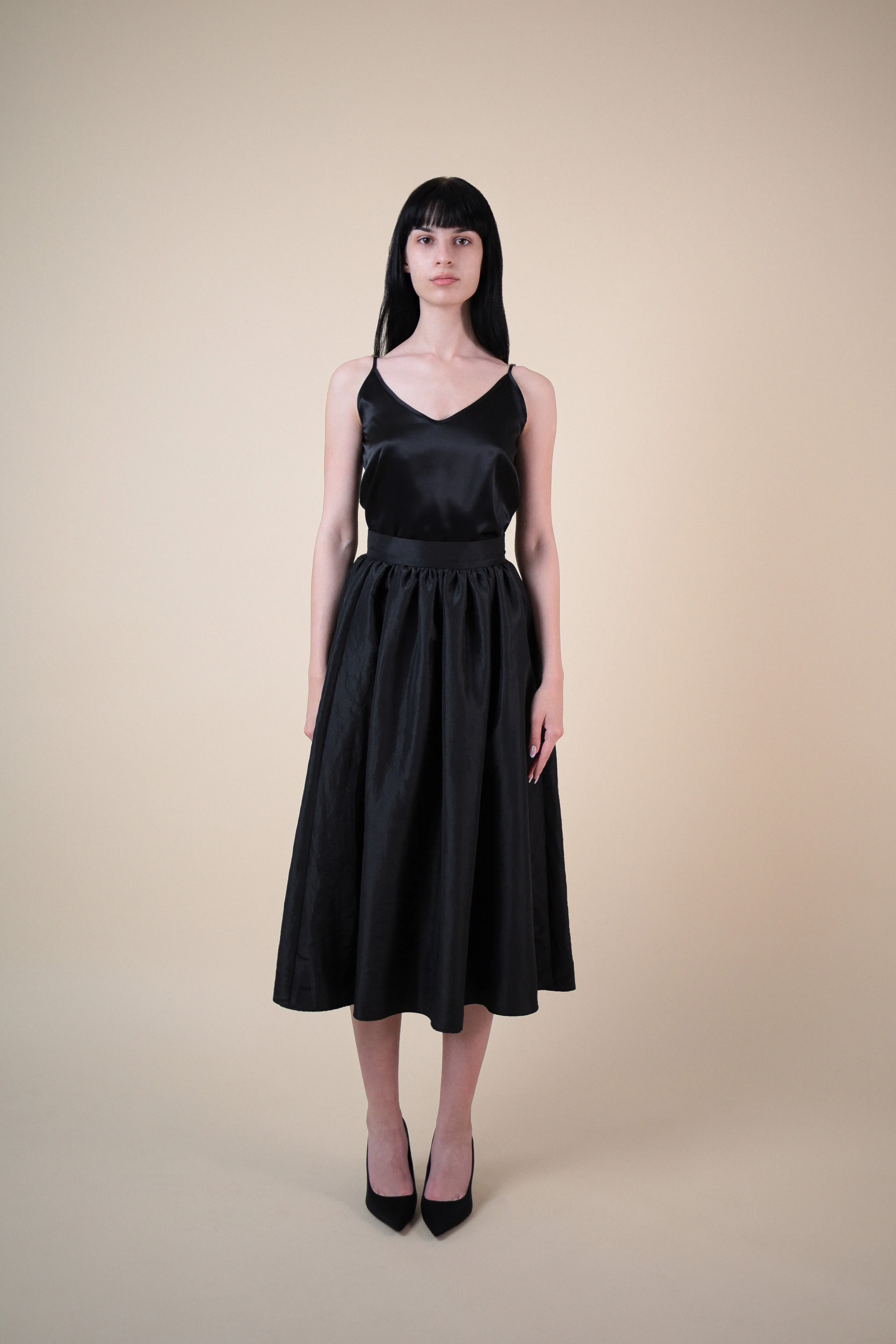 EHE Apparel Valentina Maxi Skirt - Black sold by Bonvion product image thumbnail 2