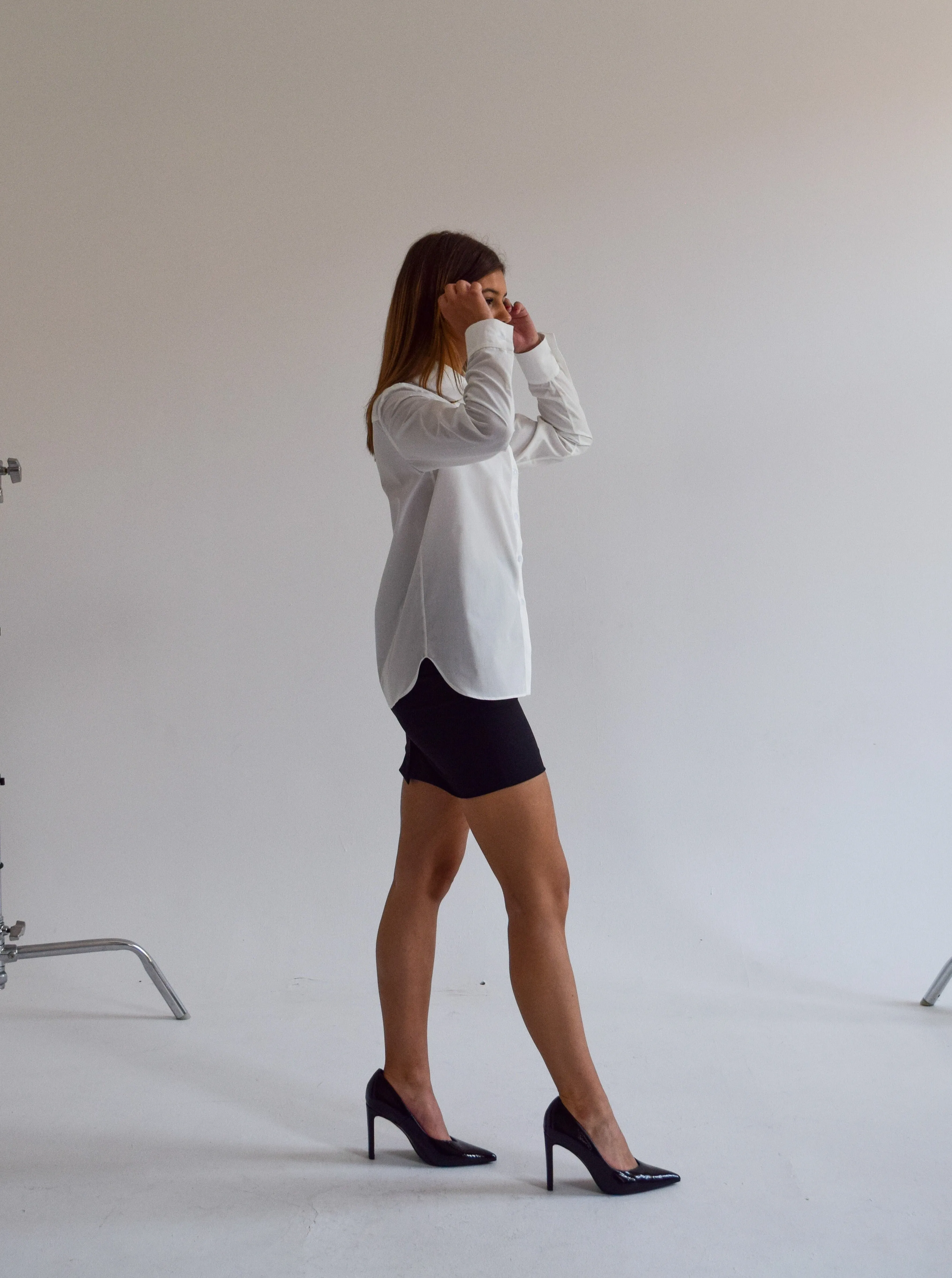 EHE Apparel Elena Oxford Shirt - White sold by Bonvion product image thumbnail 3