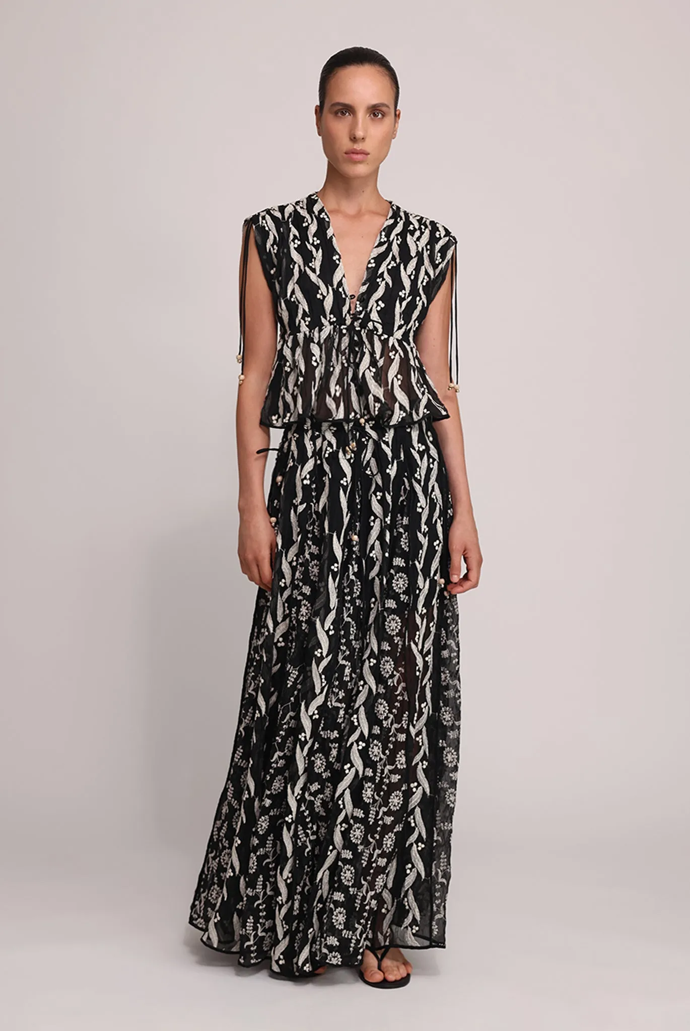 SABINA MUSAYEV Stone Top - Black sold by Bonvion product image thumbnail 3