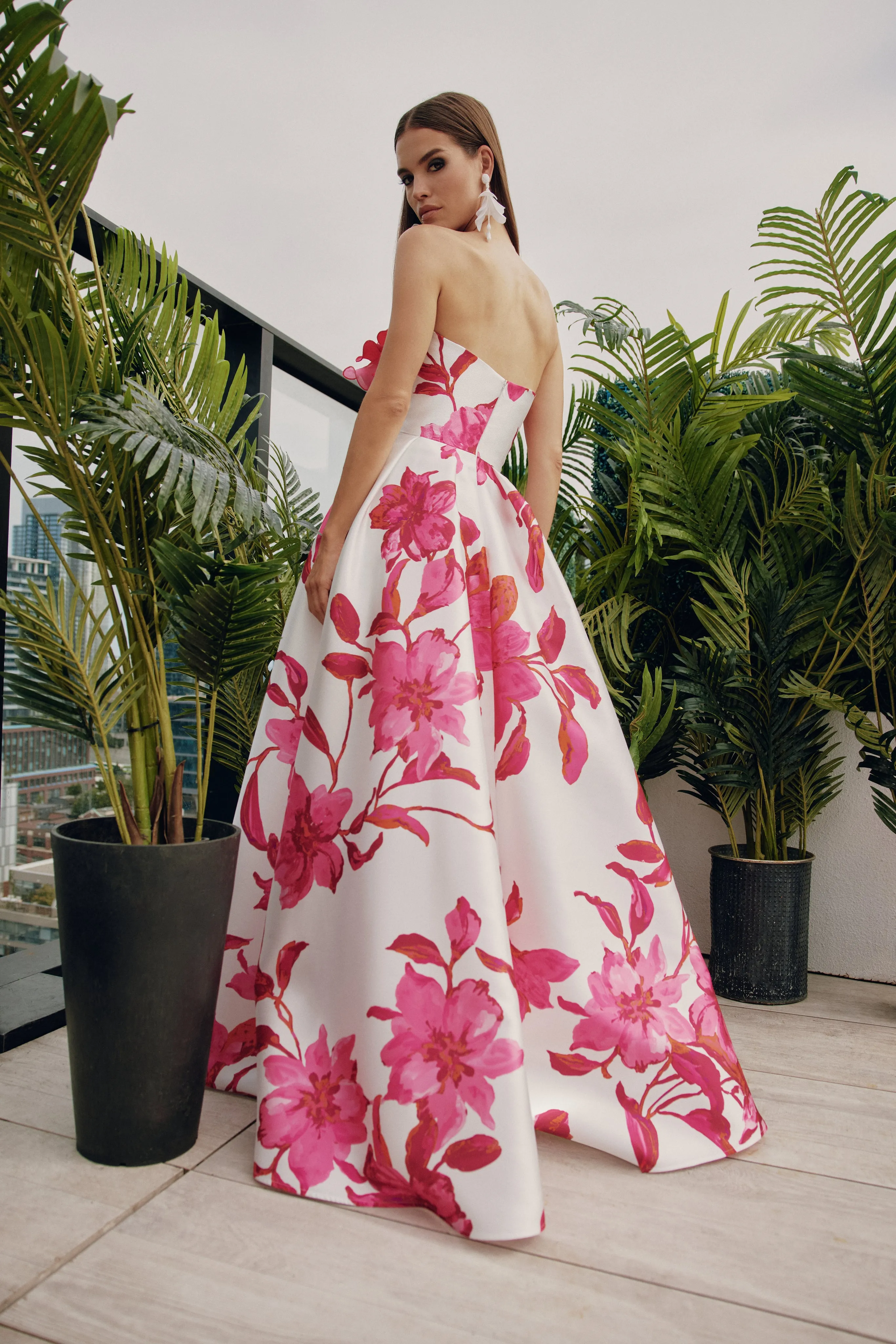 FRASCARA Marceline Gown - White Pink sold by Bonvion product image thumbnail 2