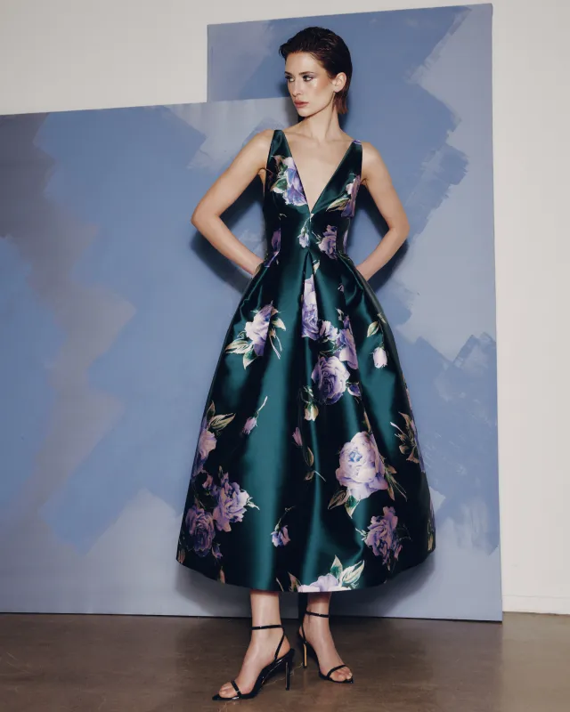 AUDREY+BROOKS Angelica Gown - Navy sold by Bonvion