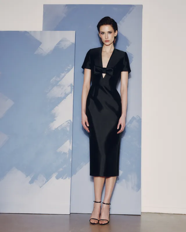 AUDREY+BROOKS Makenzie Gown - Navy sold by Bonvion