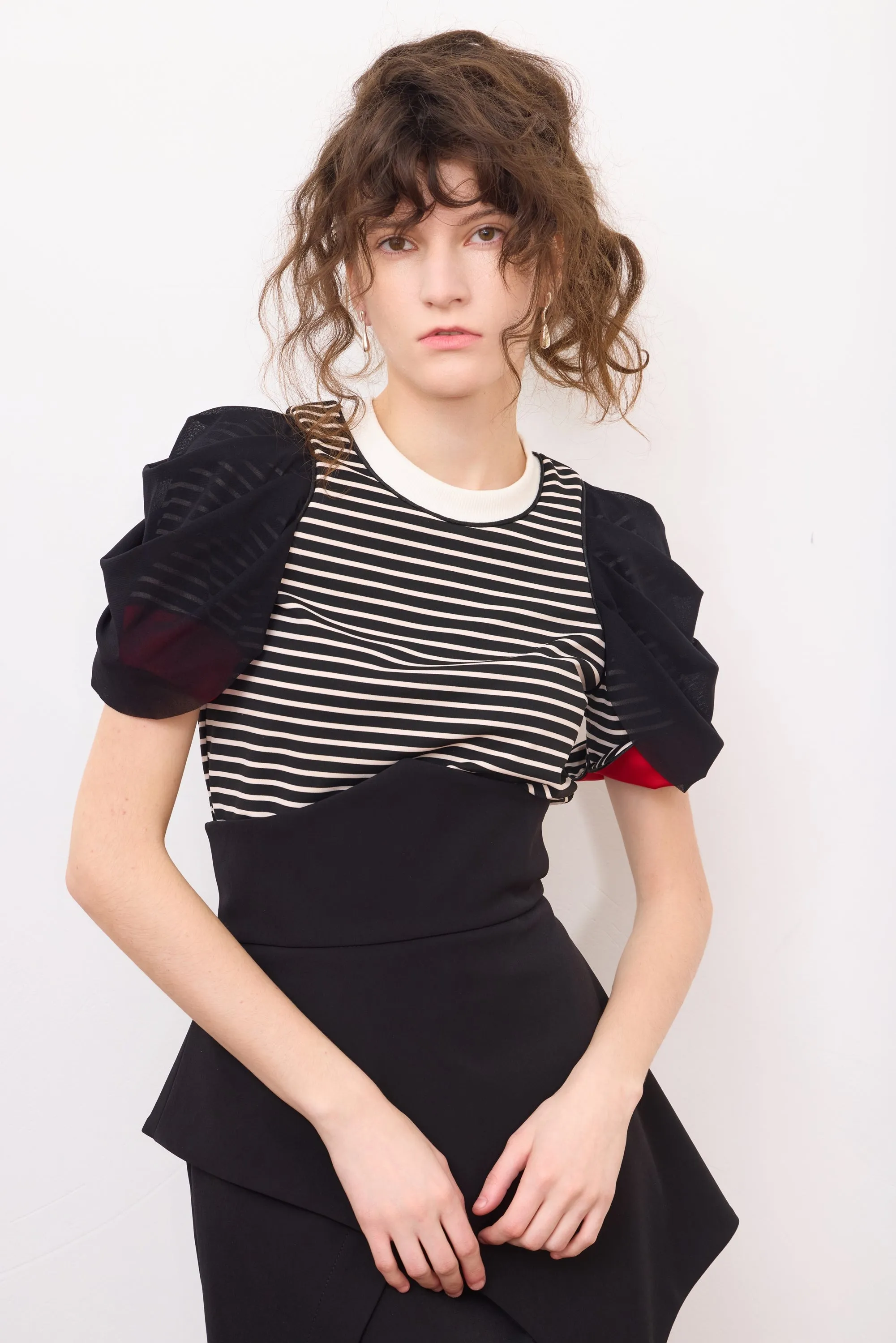 JULIA ALLERT Striped Knit Blouse With Mesh Puff Sleeves - Black/White sold by Bonvion product image thumbnail 2