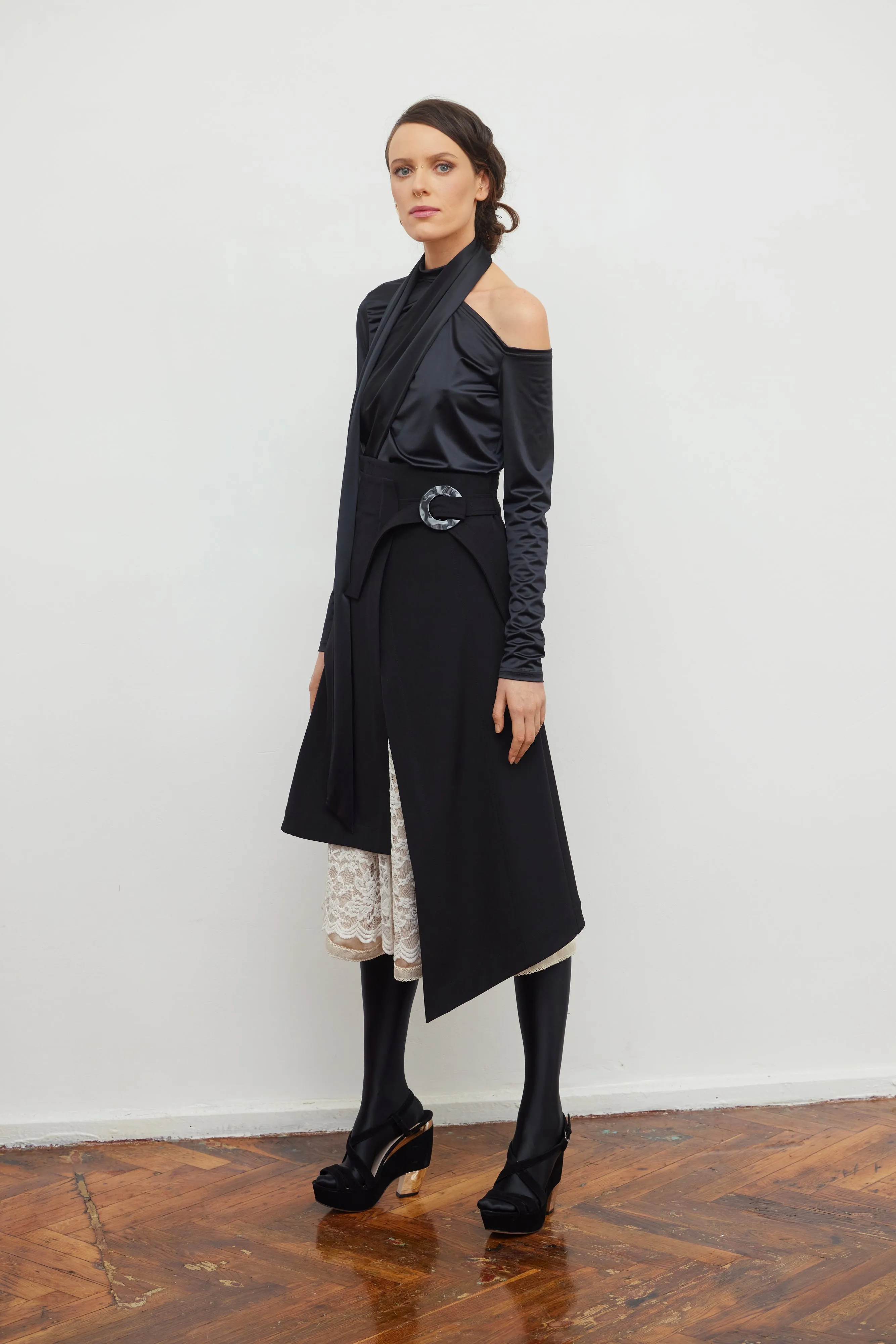JULIA ALLERT Layered Skirt With White Lace - Black sold by Bonvion product image thumbnail 4