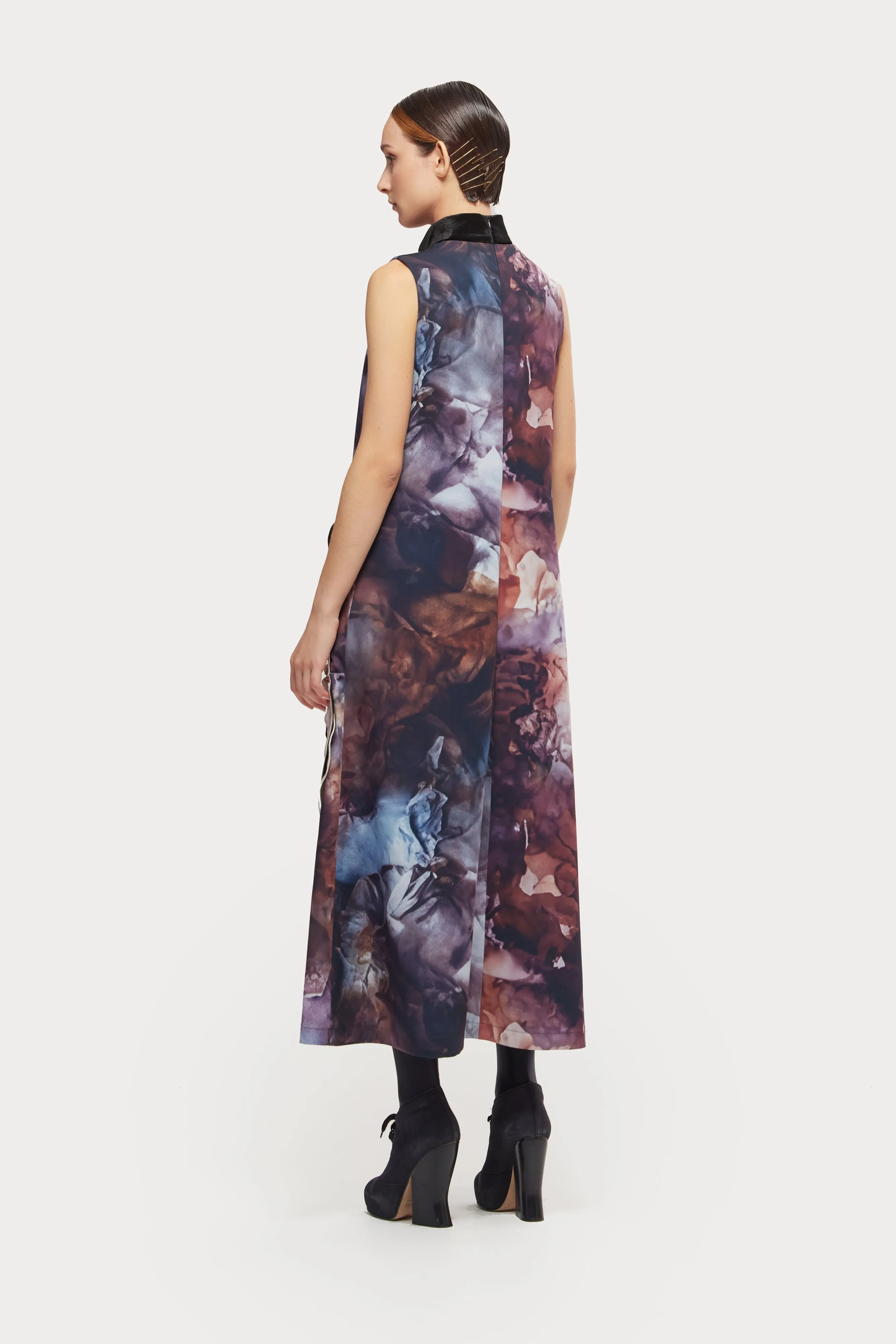 JULIA ALLERT High Neck Abstract Print Dress - Brown Print sold by Bonvion product image thumbnail 4