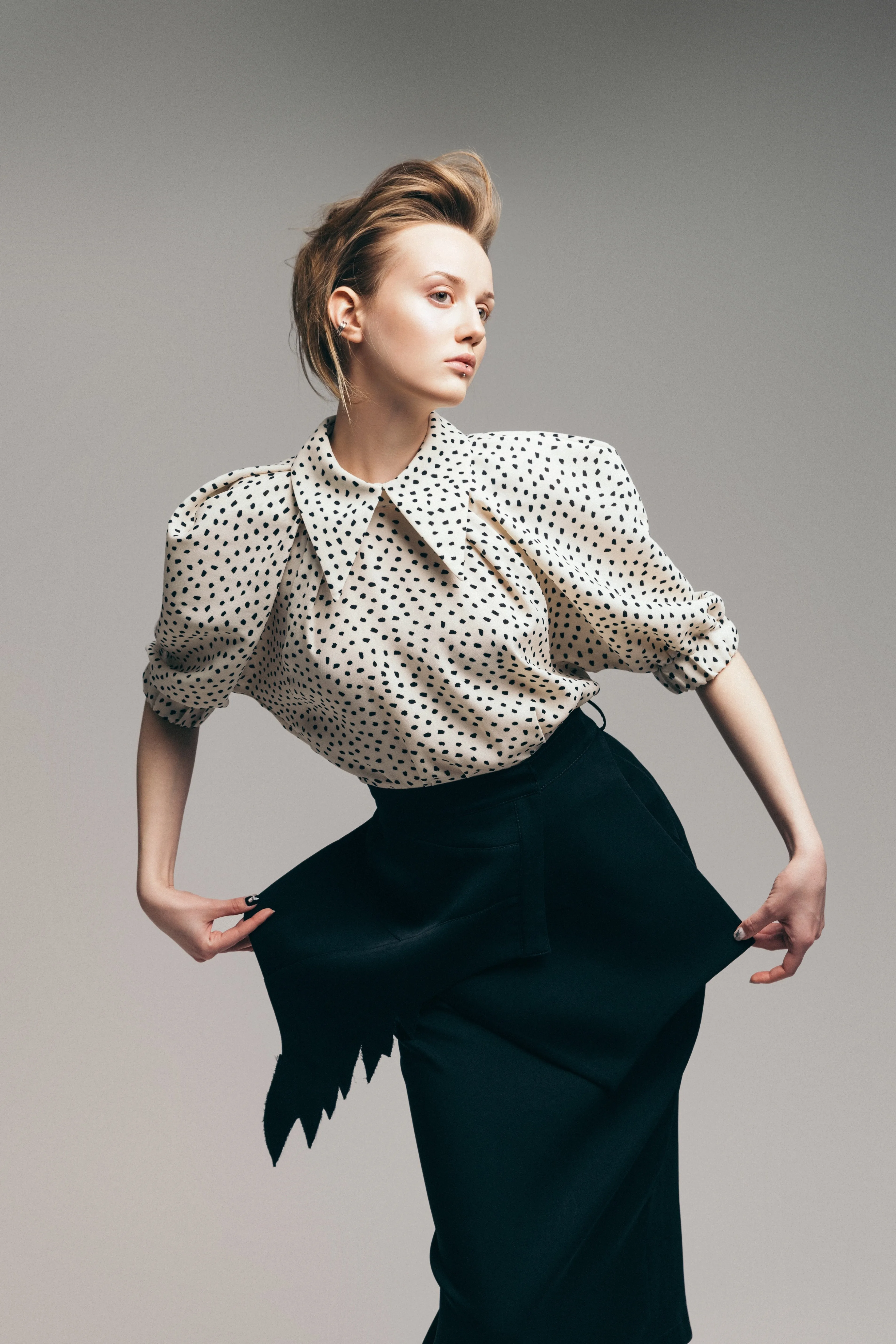 JULIA ALLERT Crepe Polka Dot Blouse - Beige sold by Bonvion product image thumbnail 2