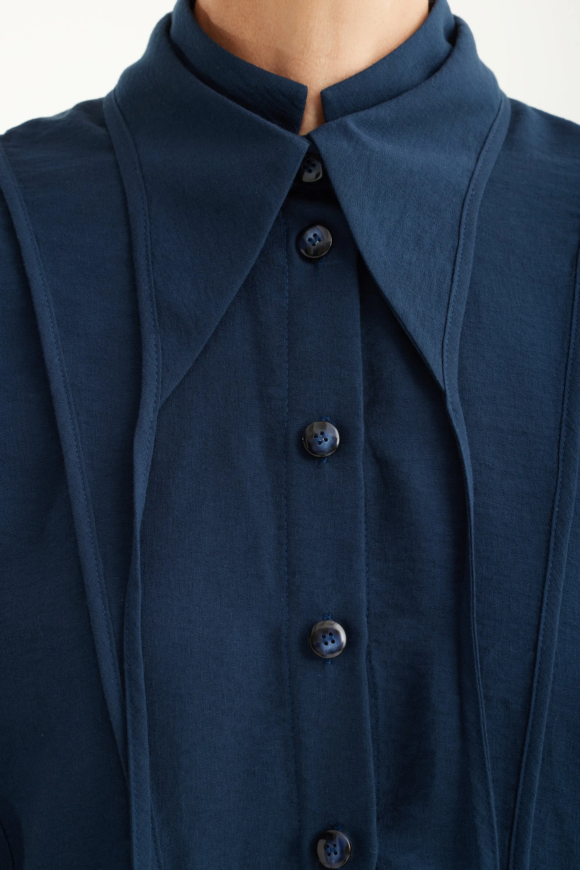 JULIA ALLERT Artistic Asymmetric Textured Blouse - Navy sold by Bonvion product image thumbnail 4