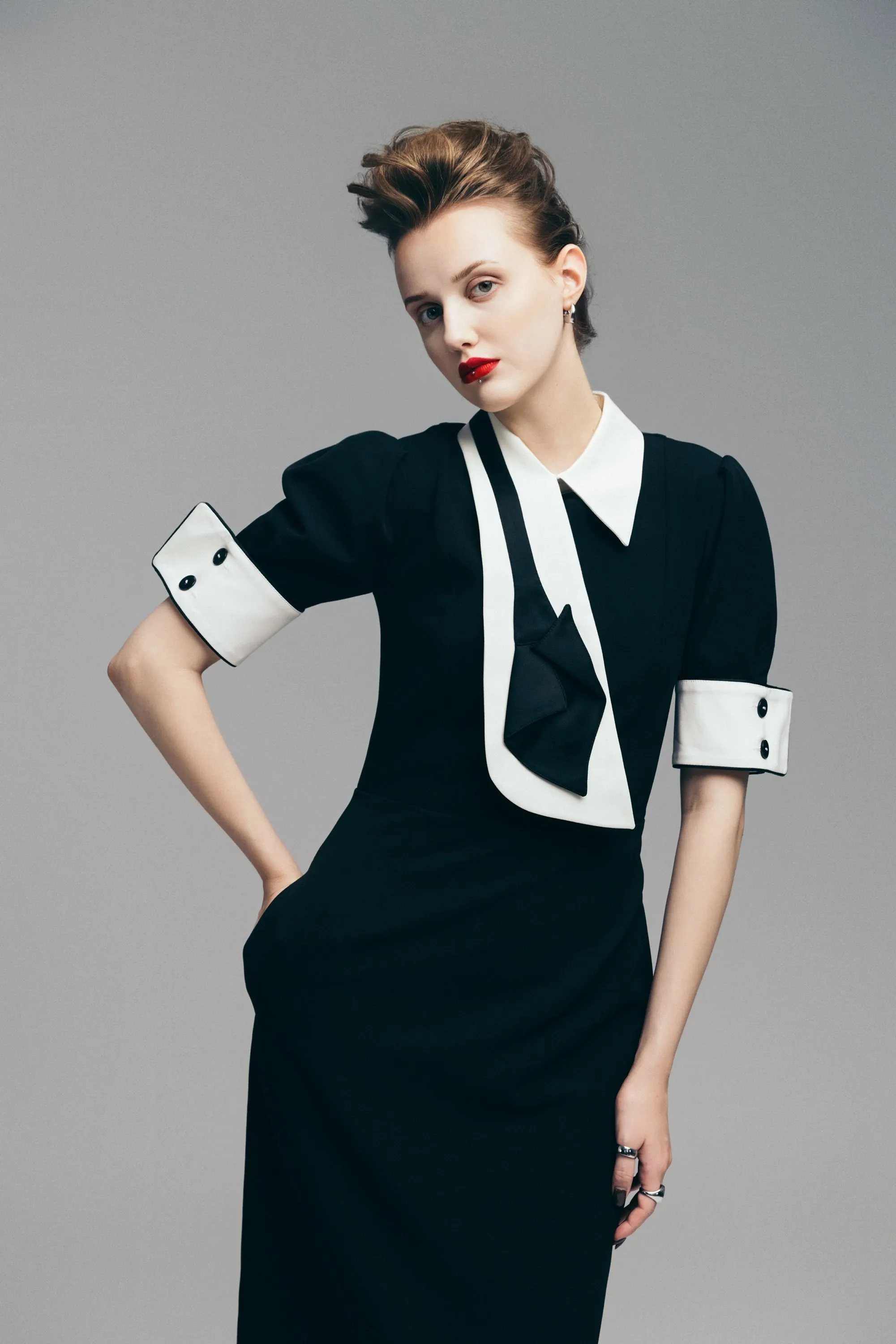 JULIA ALLERT Formal Fitted Dress - Black sold by Bonvion product image thumbnail 3