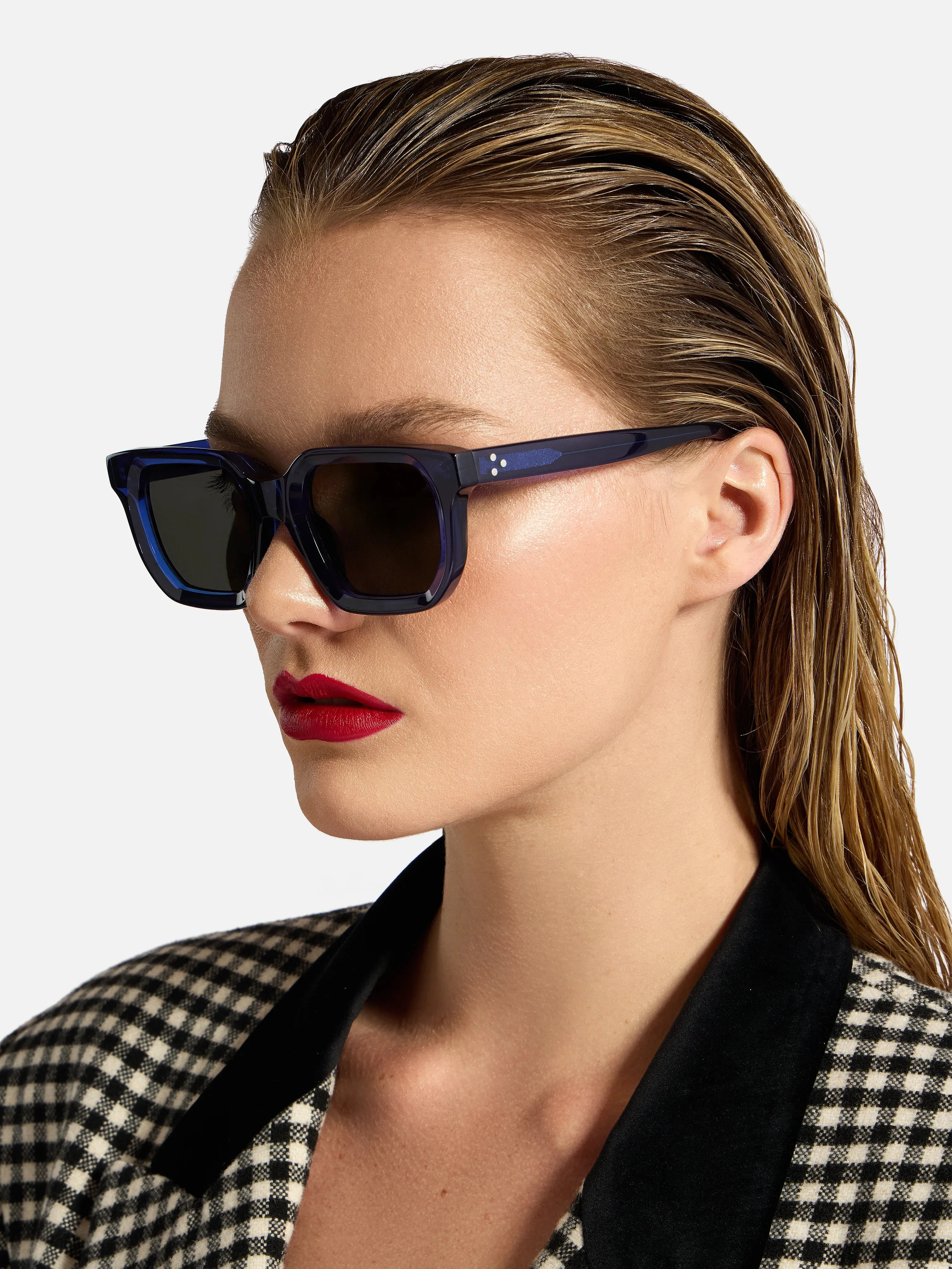 ALAN HAMMOND Ardmore Sunglasses - Blue / Grey sold by Bonvion product image thumbnail 2