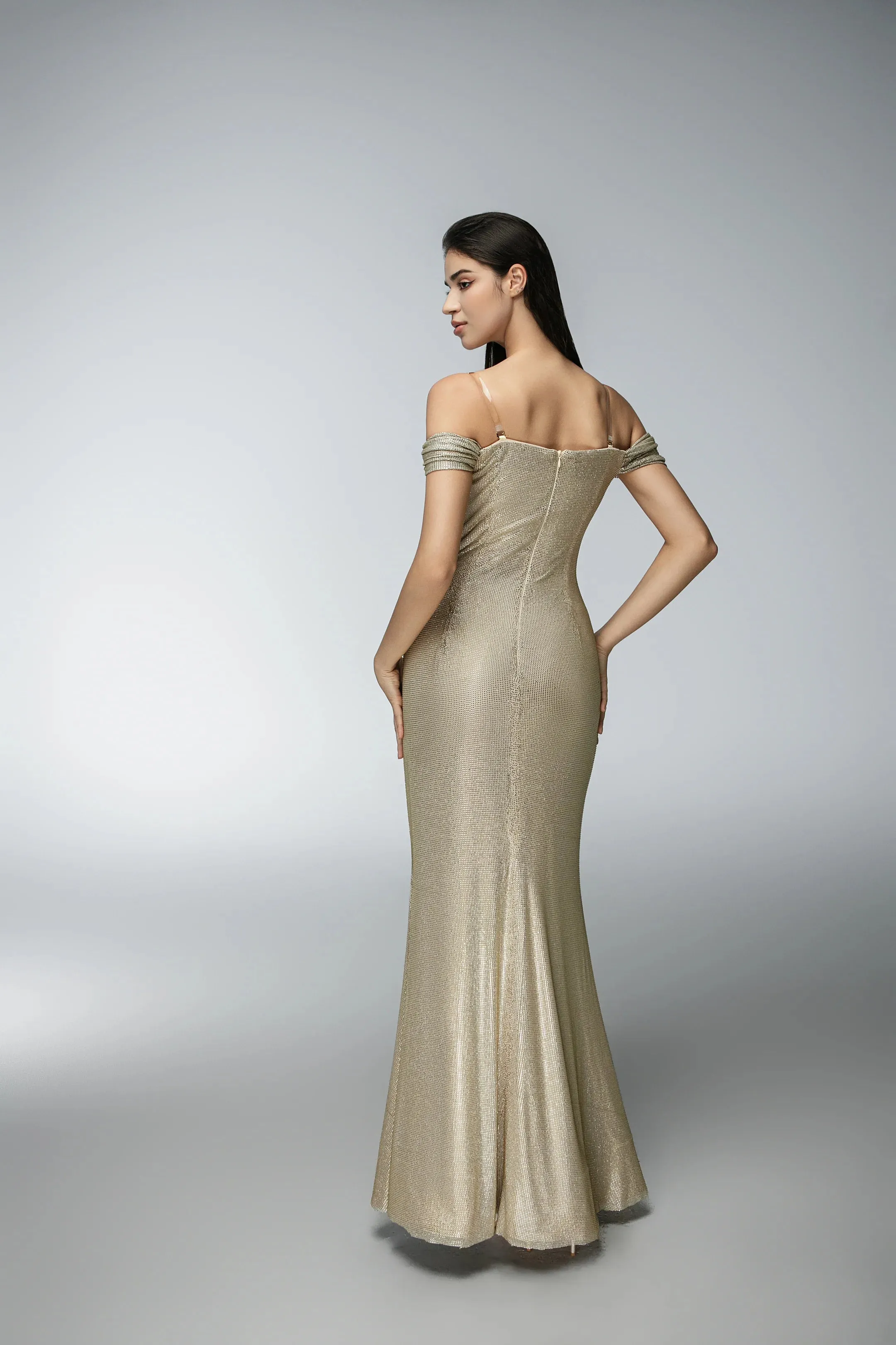 JessieQ Taylor Dress - Gold sold by Bonvion product image thumbnail 3