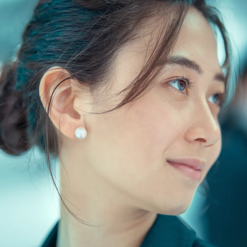 Charismatic AAAA Freshwater Pearl Stud Earrings 9.5-10mm sold by Jescojes product image thumbnail 3