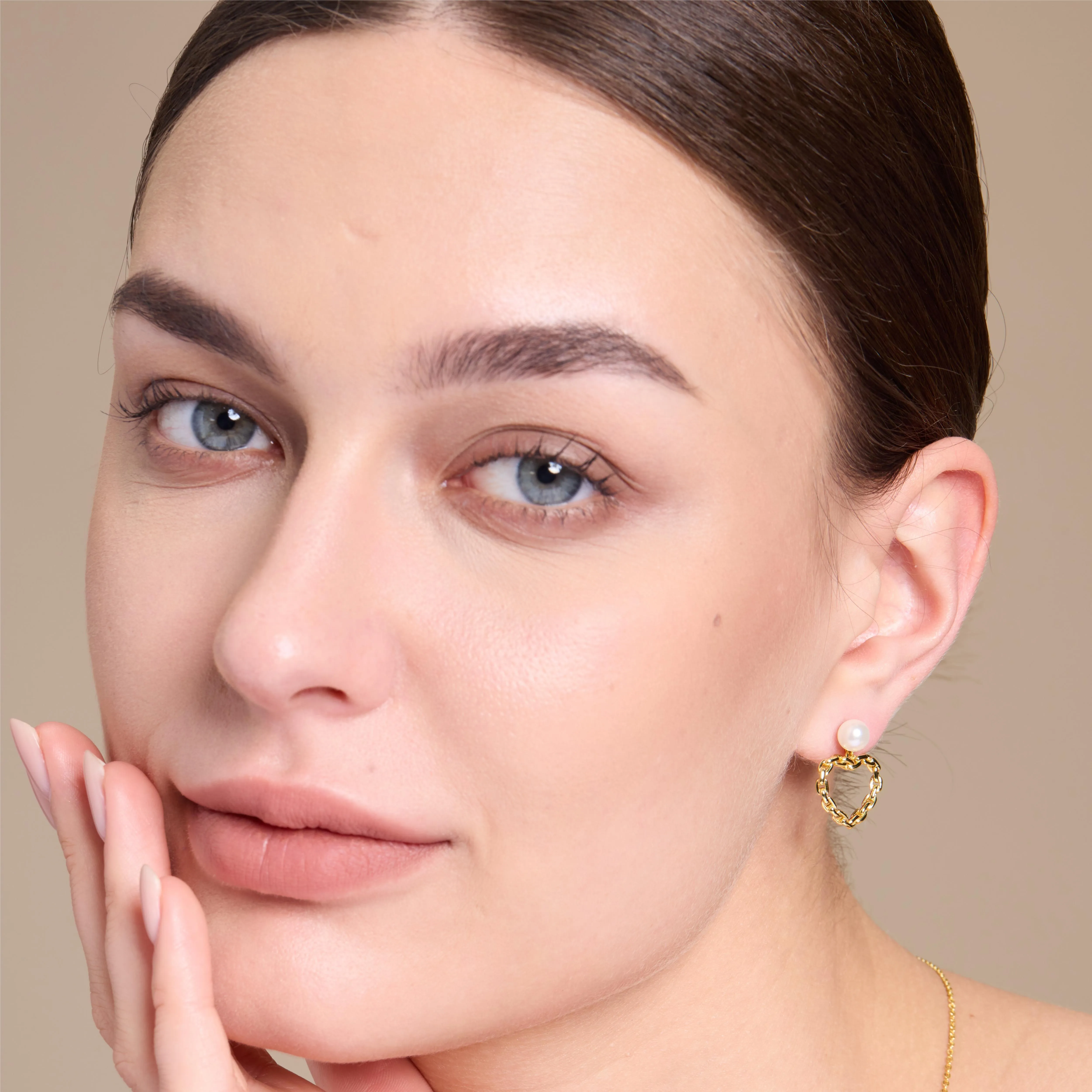 Romantic Heart Pearl Drop Earrings sold by Jescojes product image thumbnail 3