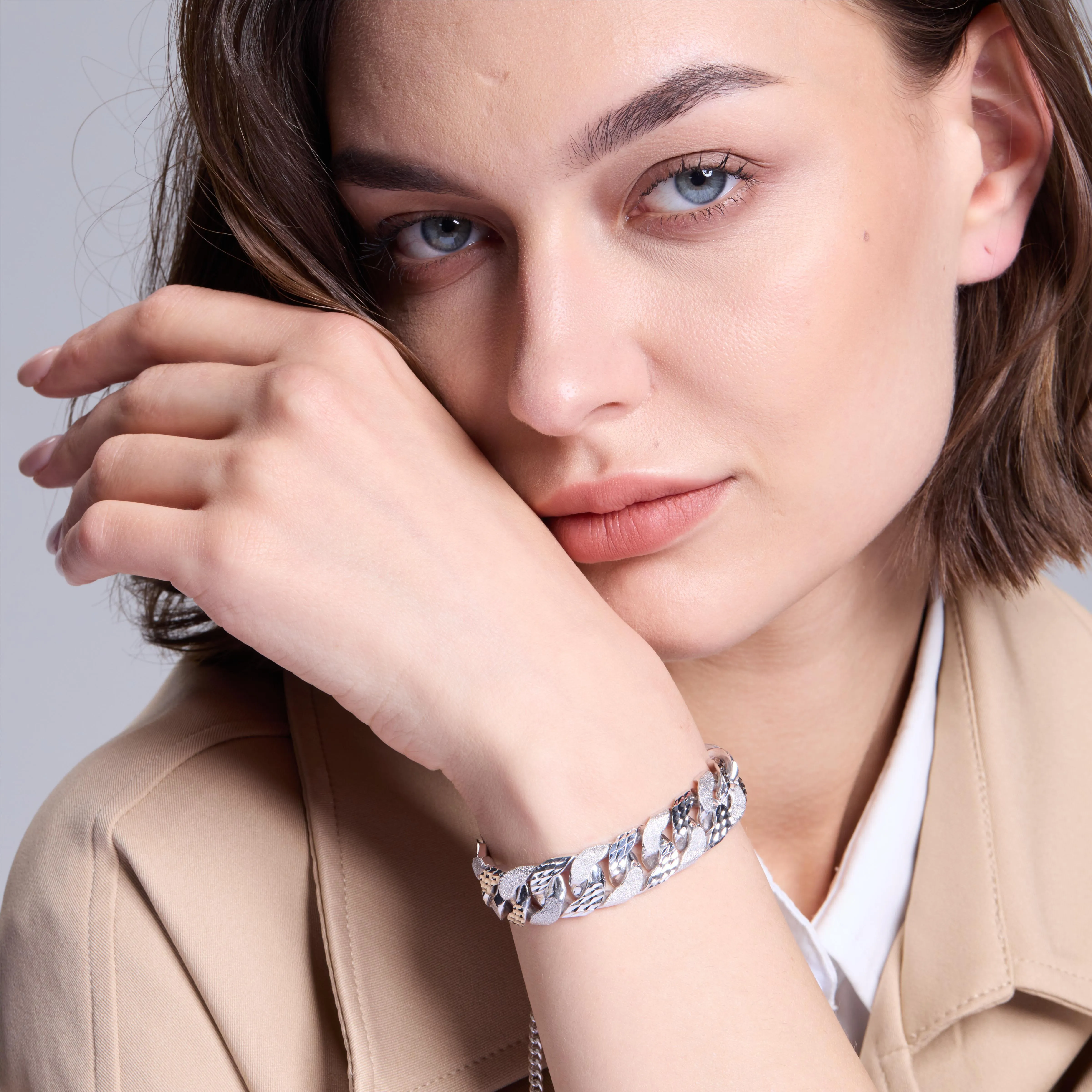 Dynamism Bracelet sold by Jescojes product image thumbnail 3