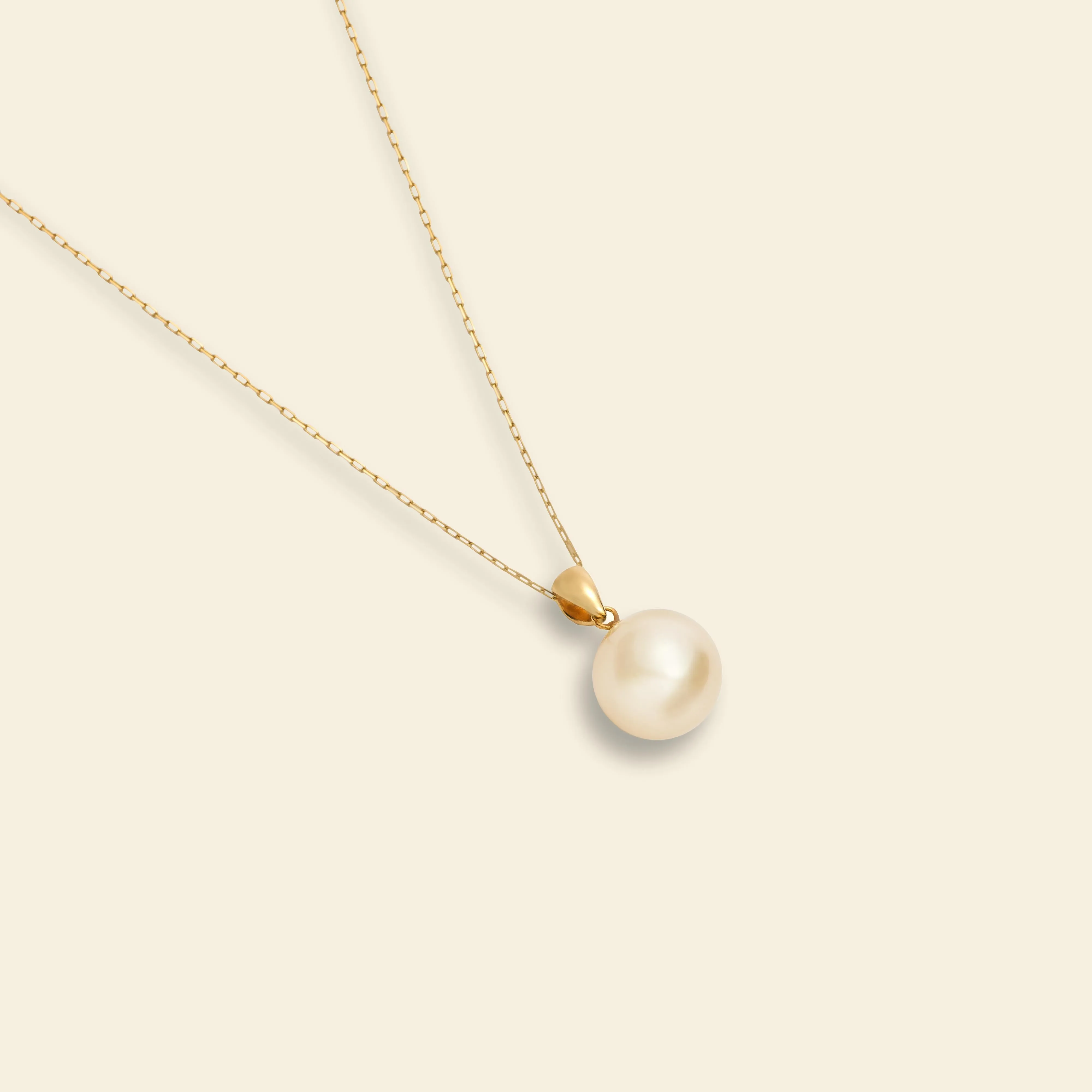 Shining South Sea Gold Pearl 18K Gold Pendant Necklace sold by Jescojes product image thumbnail 3