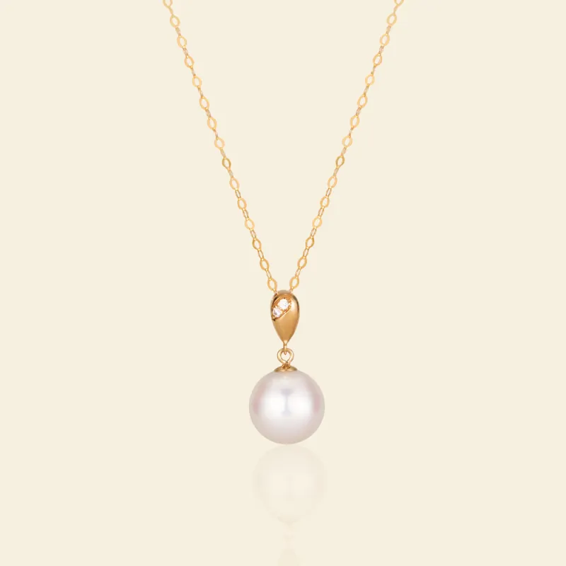 Lustrous AAAA Pearl Waterdrop Pendant Necklace sold by Jescojes