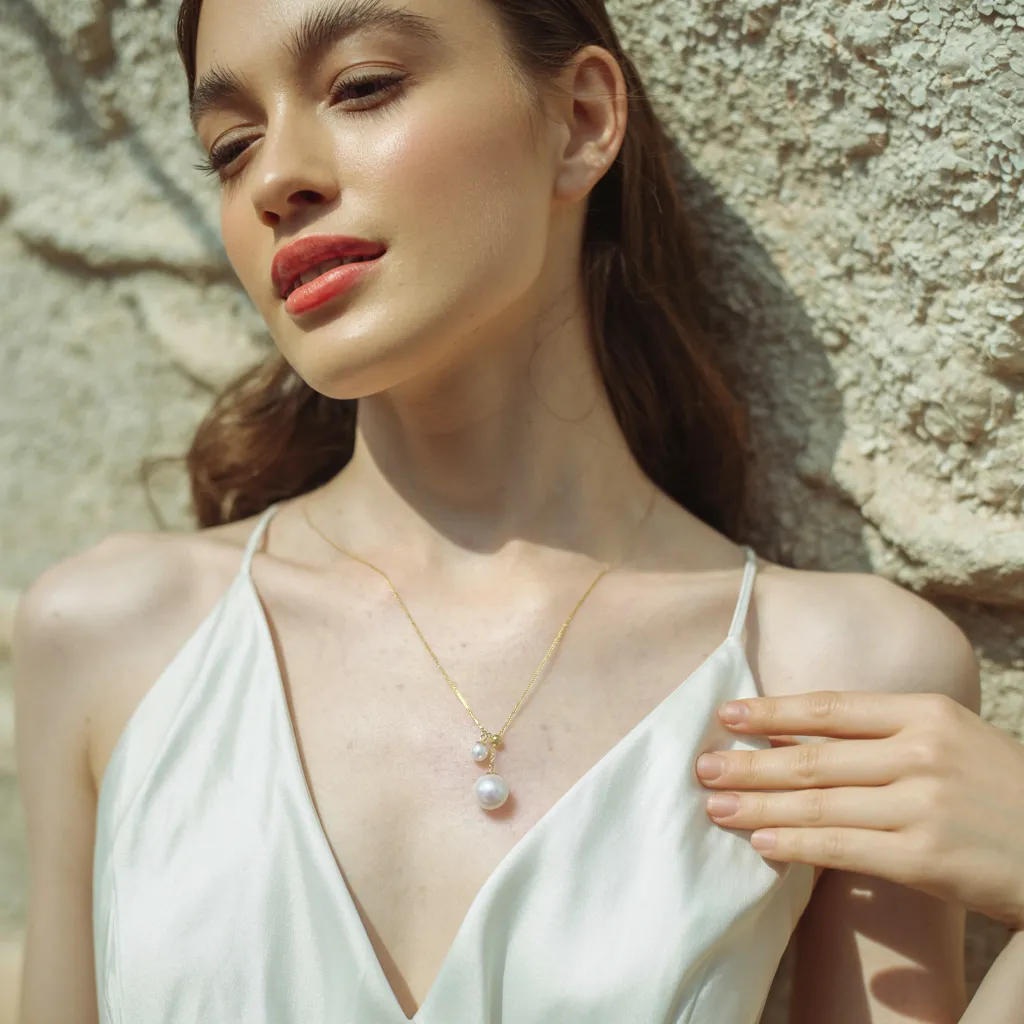 The Duo | Akoya Pearl Pendant Necklace sold by Jescojes product image thumbnail 3
