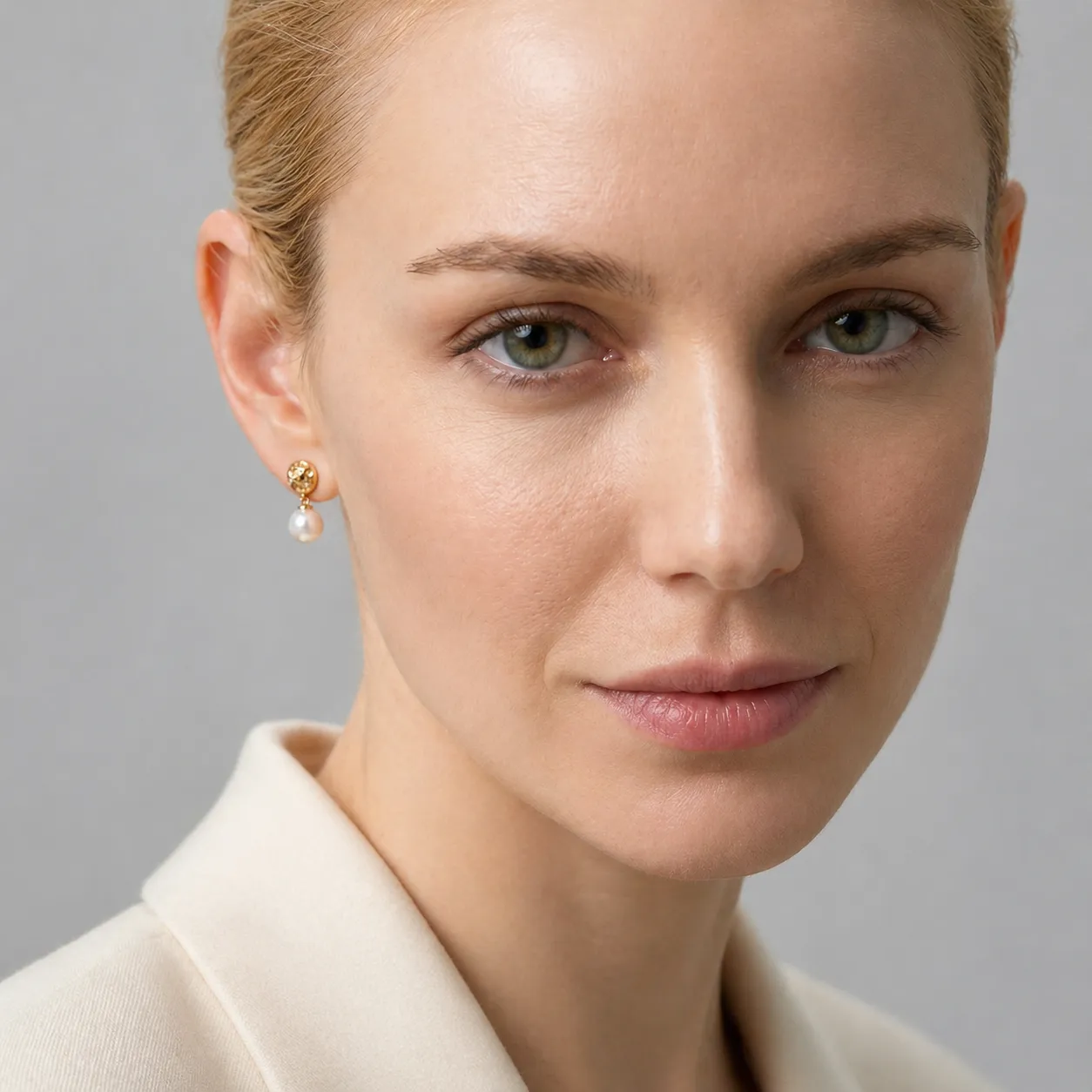 The Étoile | Aurora Pearl Earrings sold by Jescojes product image thumbnail 3