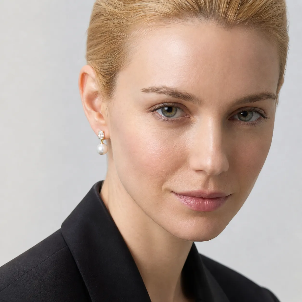 The Ovale | Aurora Pearl Earrings sold by Jescojes product image thumbnail 4