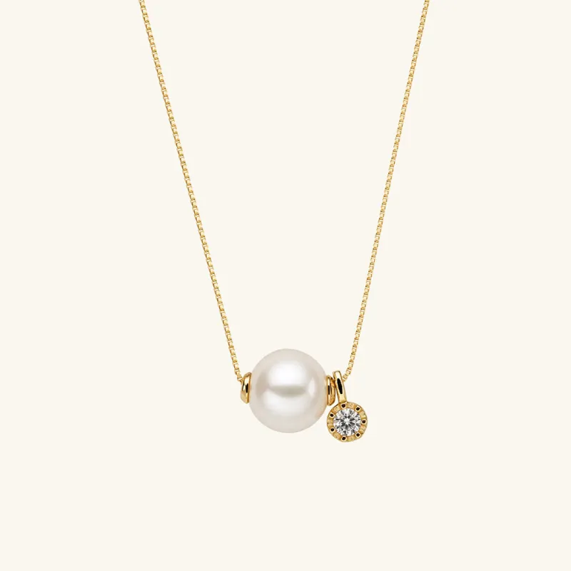 L’Harmonie Lumineuse | Aurora Pearl Pendant Necklace made by Crockett & Jones