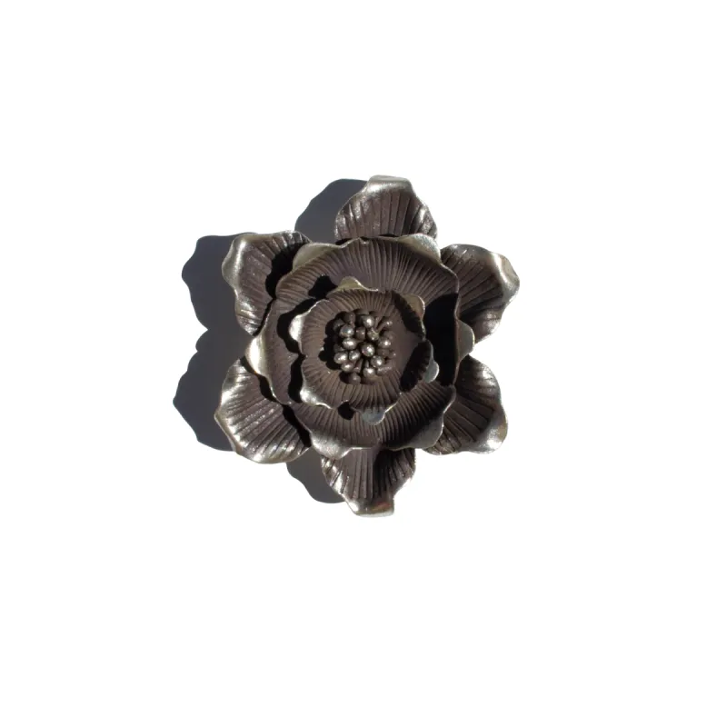 STERLING SILVER PORTULACA PENDANT sold by Vertigo