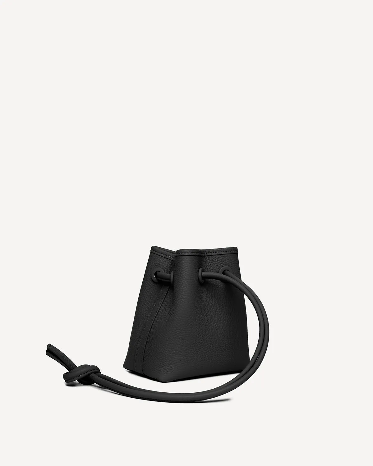 BOND MINI MINI 10th Anniversary Edition - Black sold by VASIC product image thumbnail 3