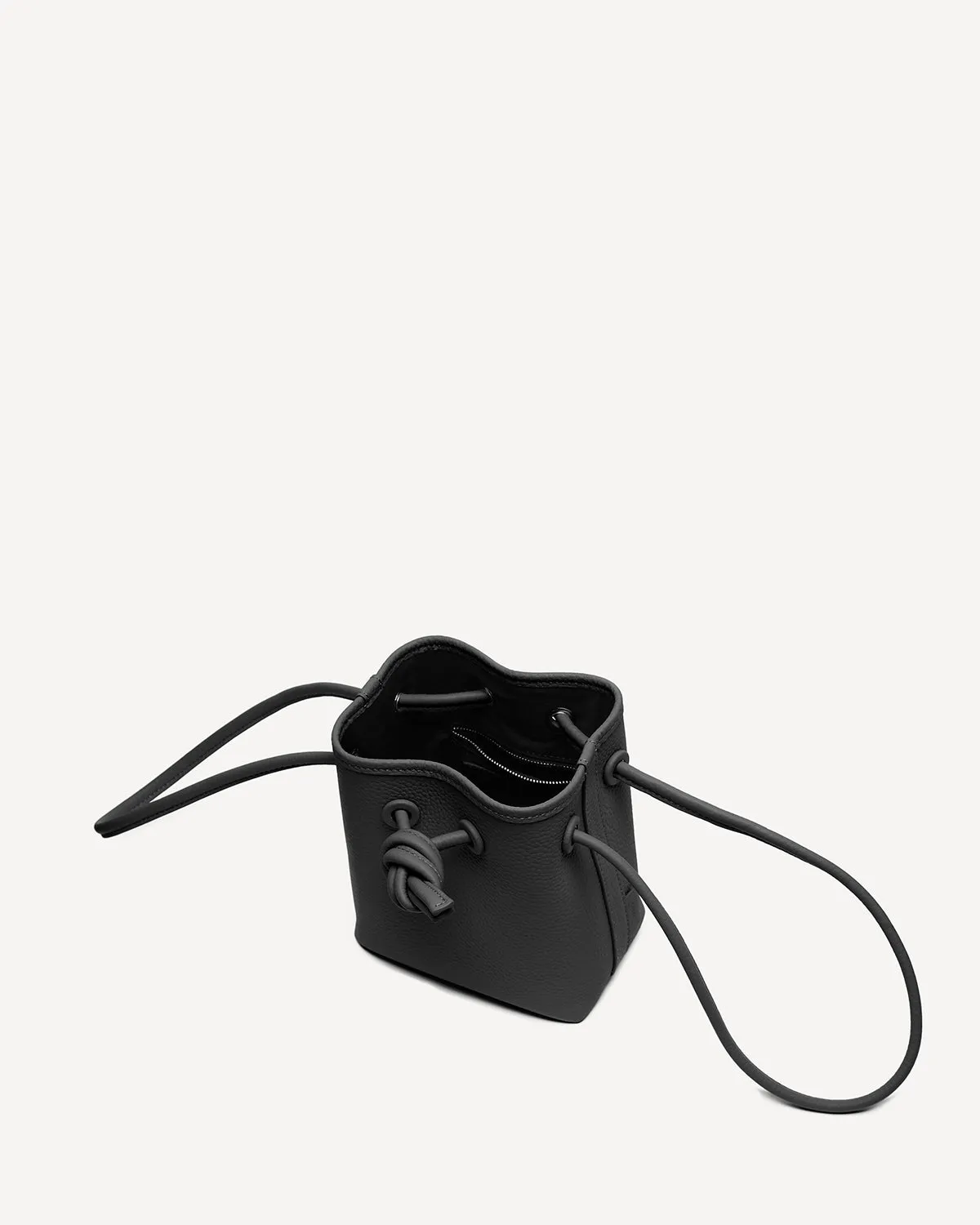 BOND MINI MINI 10th Anniversary Edition - Black sold by VASIC product image thumbnail 4