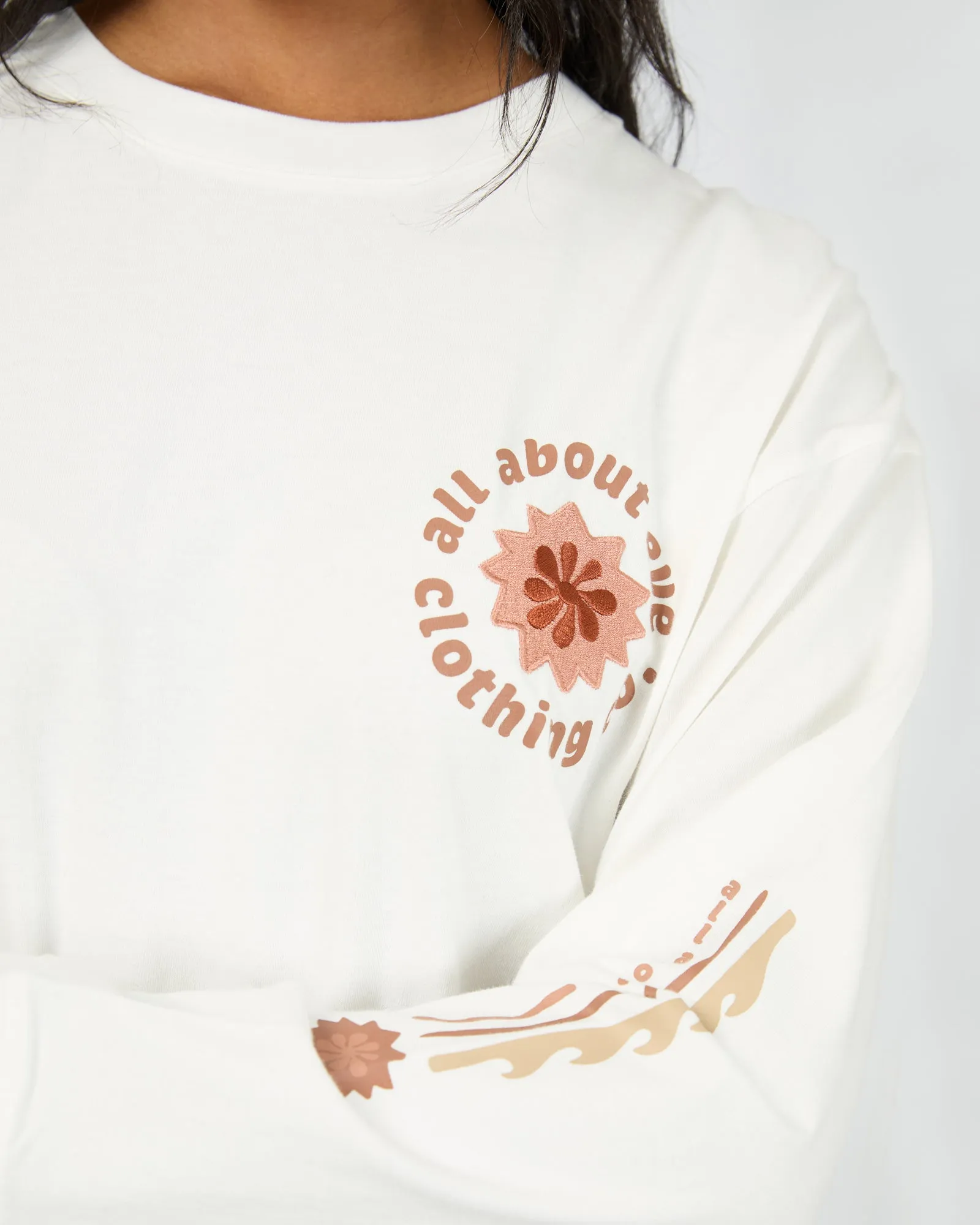 Flow Long Sleeve Tee Vintage White sold by All About Eve product image thumbnail 5