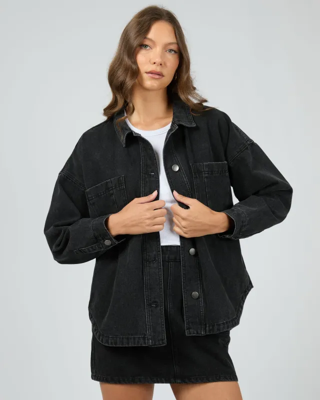 Dale Shacket Washed Black made by All About Eve