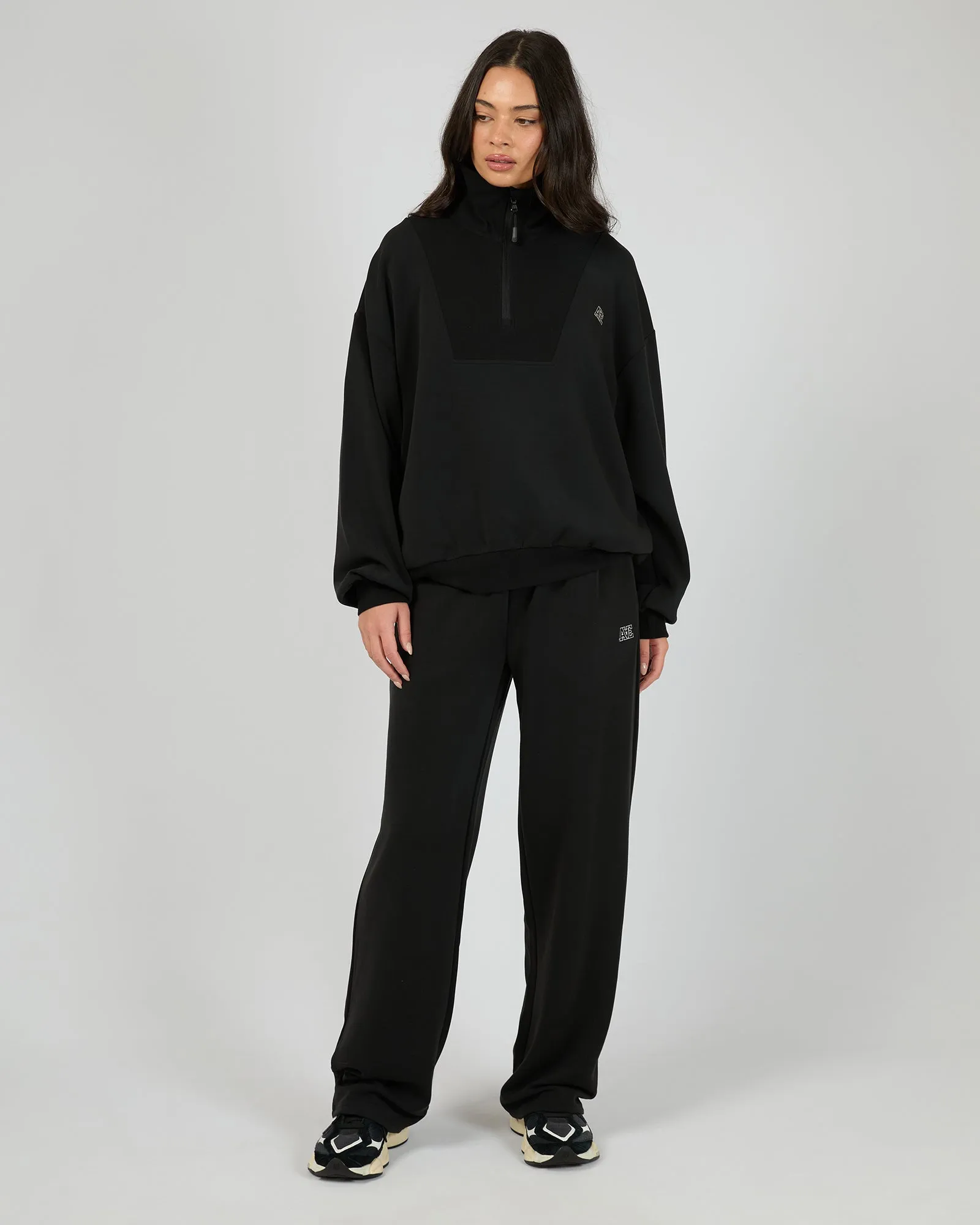 Luxe Active 1/4 Zip Black sold by All About Eve product image thumbnail 2