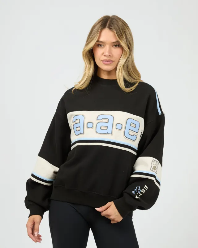 Wild Nation Box Crew Black made by All About Eve