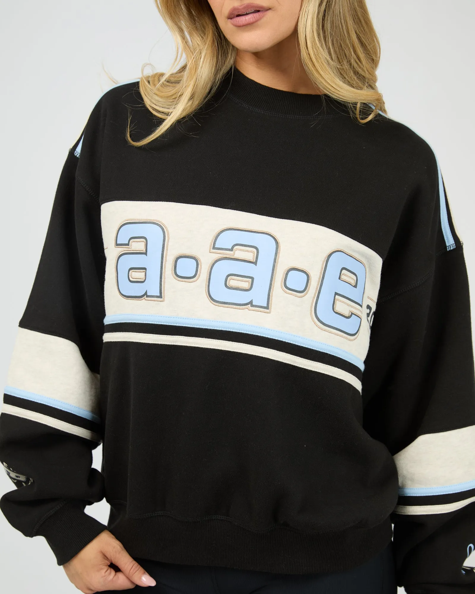 Wild Nation Box Crew Black sold by All About Eve product image thumbnail 5