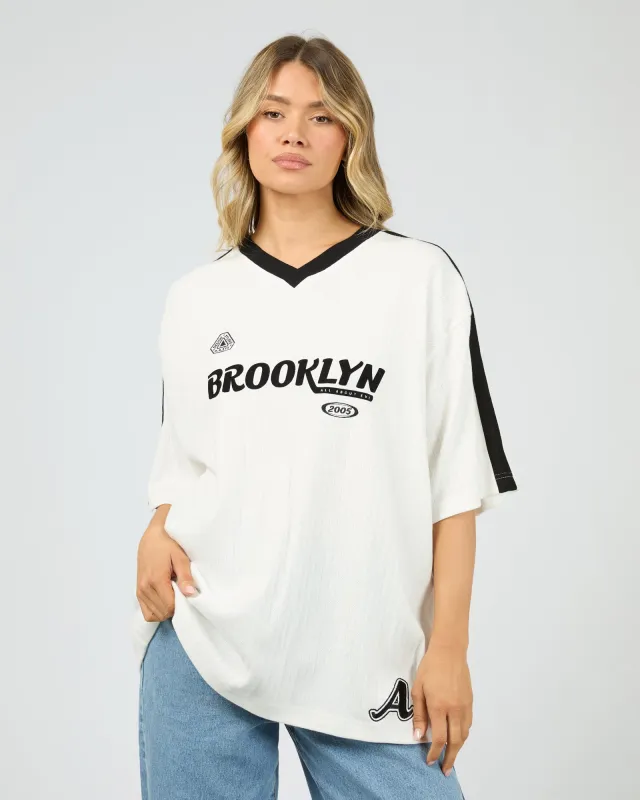 Kings Oversized Tee Vintage White made by All About Eve
