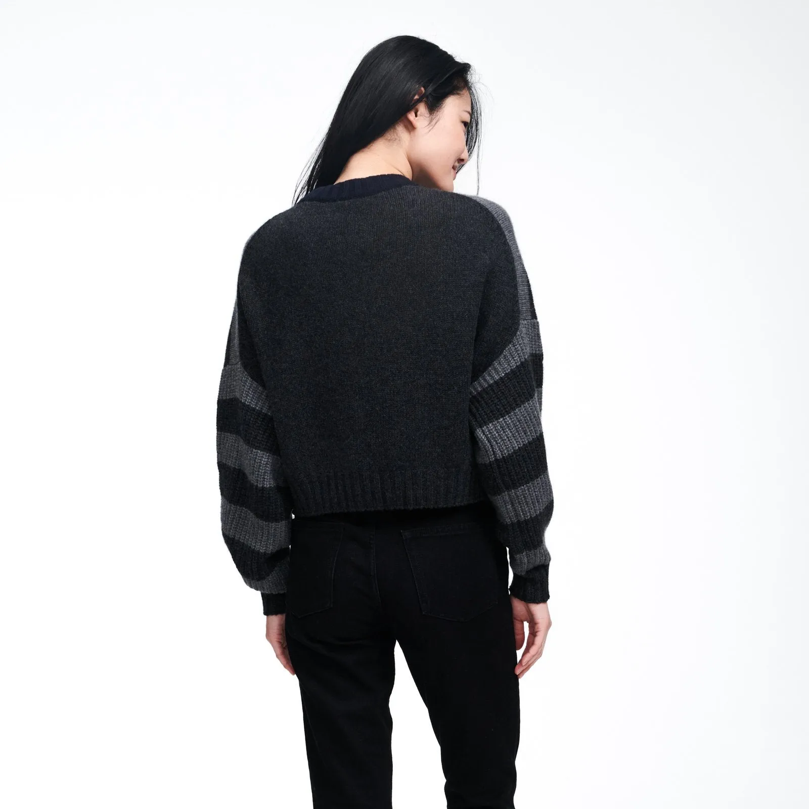 Luxe Cashmere Cropped Crewneck Sweater sold by Naadam product image thumbnail 4