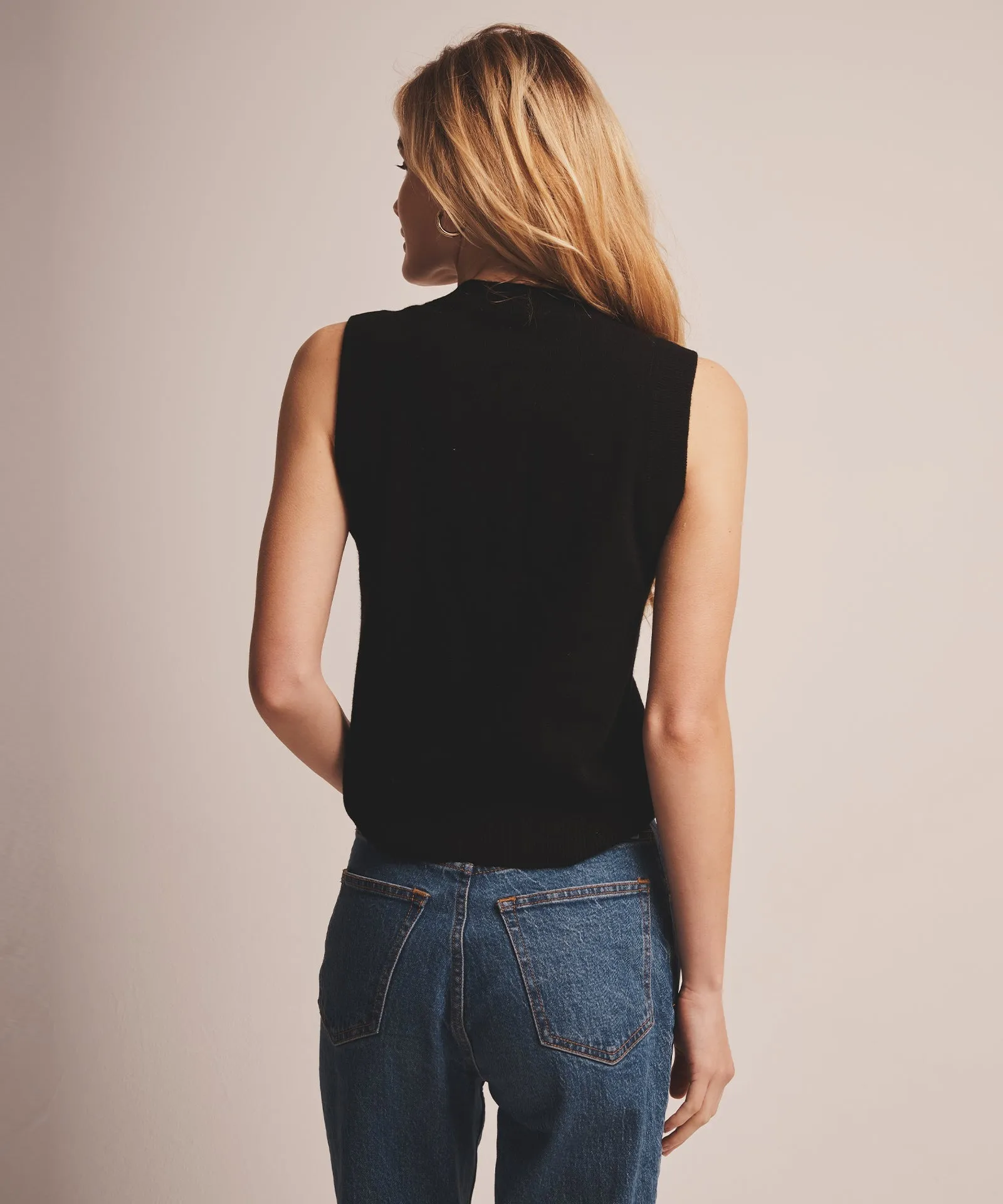 Signature Cashmere Sleeveless Cardigan sold by Naadam product image thumbnail 4