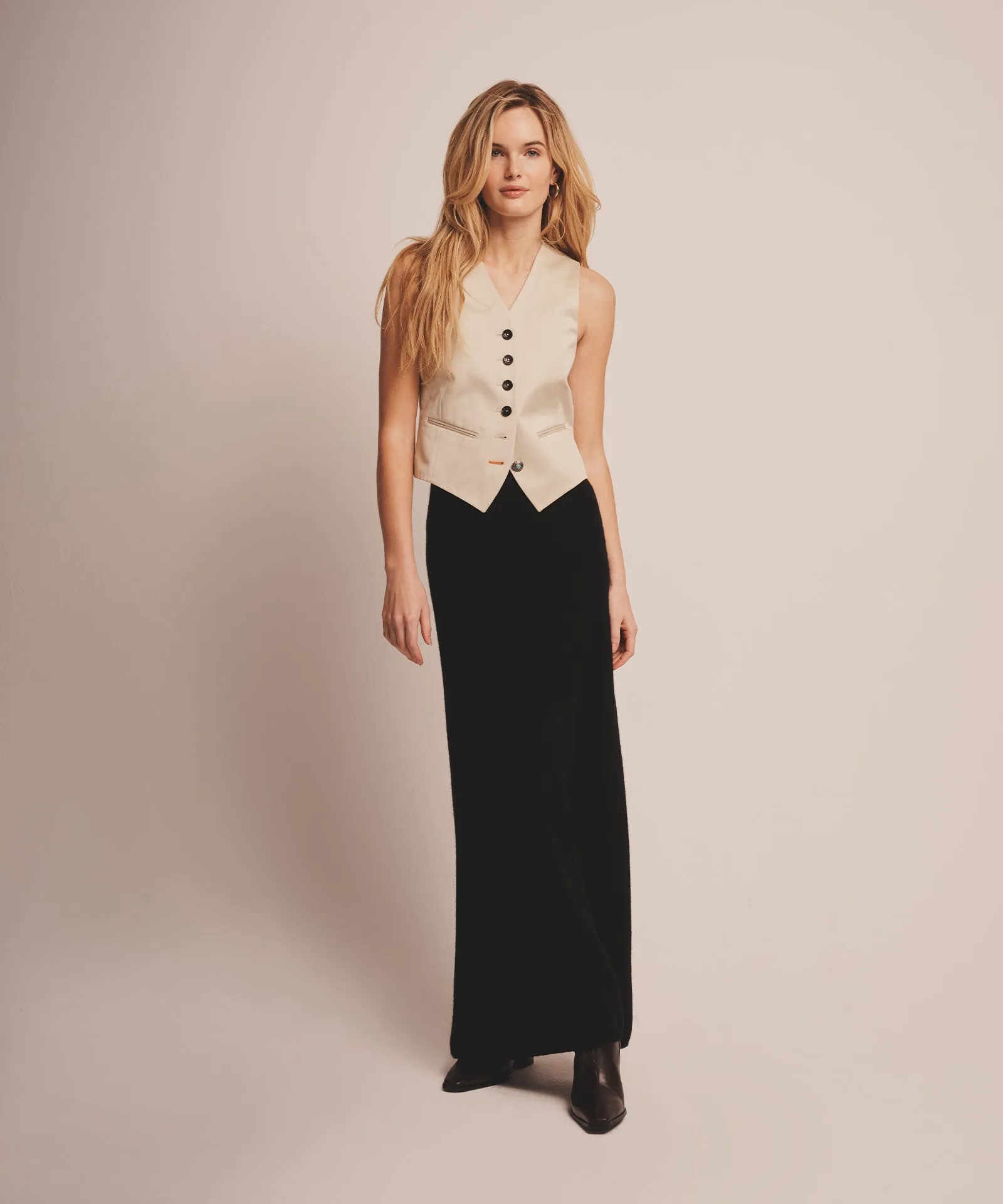 Signature Cashmere Maxi Skirt sold by Naadam product image thumbnail 3