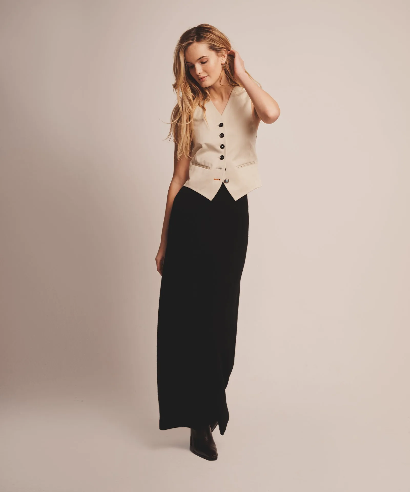 Signature Cashmere Maxi Skirt sold by Naadam