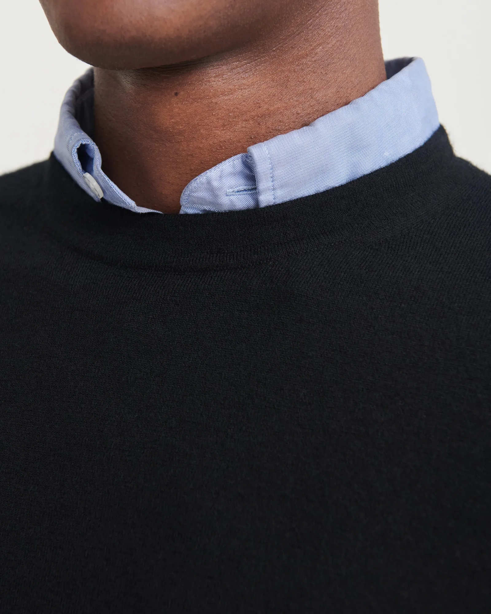 Super Fine Cashmere Long Sleeve Crewneck sold by NAADAM product image thumbnail 5