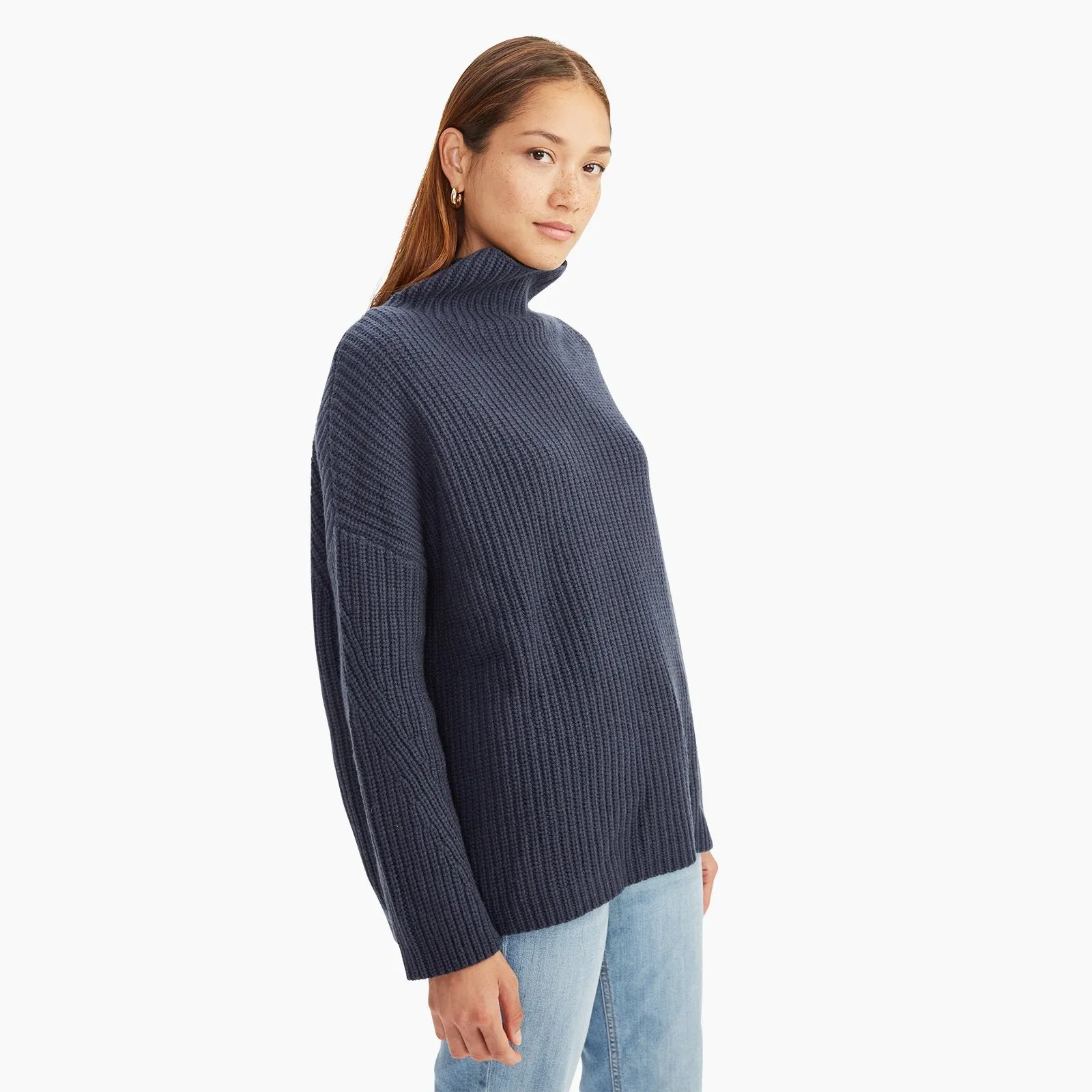 Cashmino Oversized Ribbed Turtleneck sold by Naadam product image thumbnail 5
