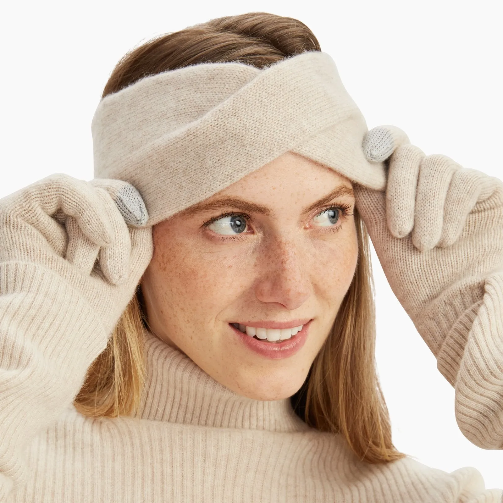 Cashmere Twist Headband sold by Naadam product image thumbnail 2
