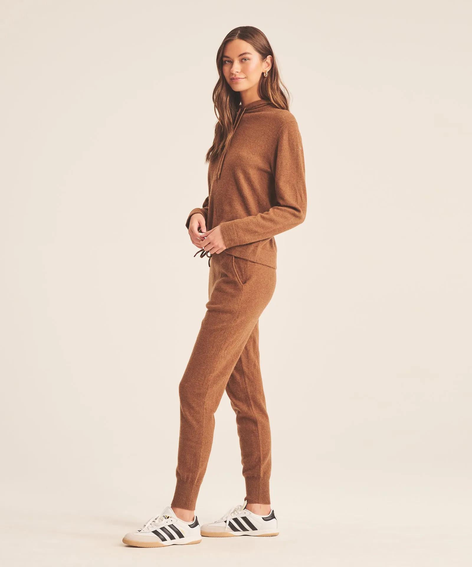 Signature Cashmere Jogger sold by NAADAM product image thumbnail 4