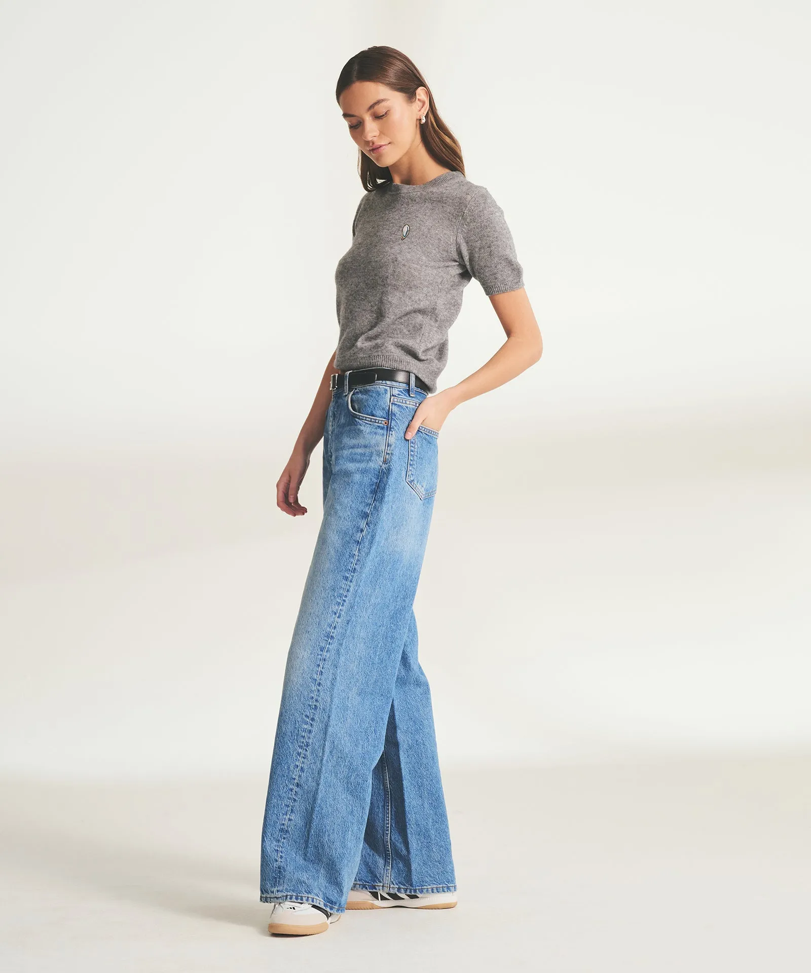 Women's Embroidered Oyster Short Sleeve Sweater sold by Naadam product image thumbnail 4