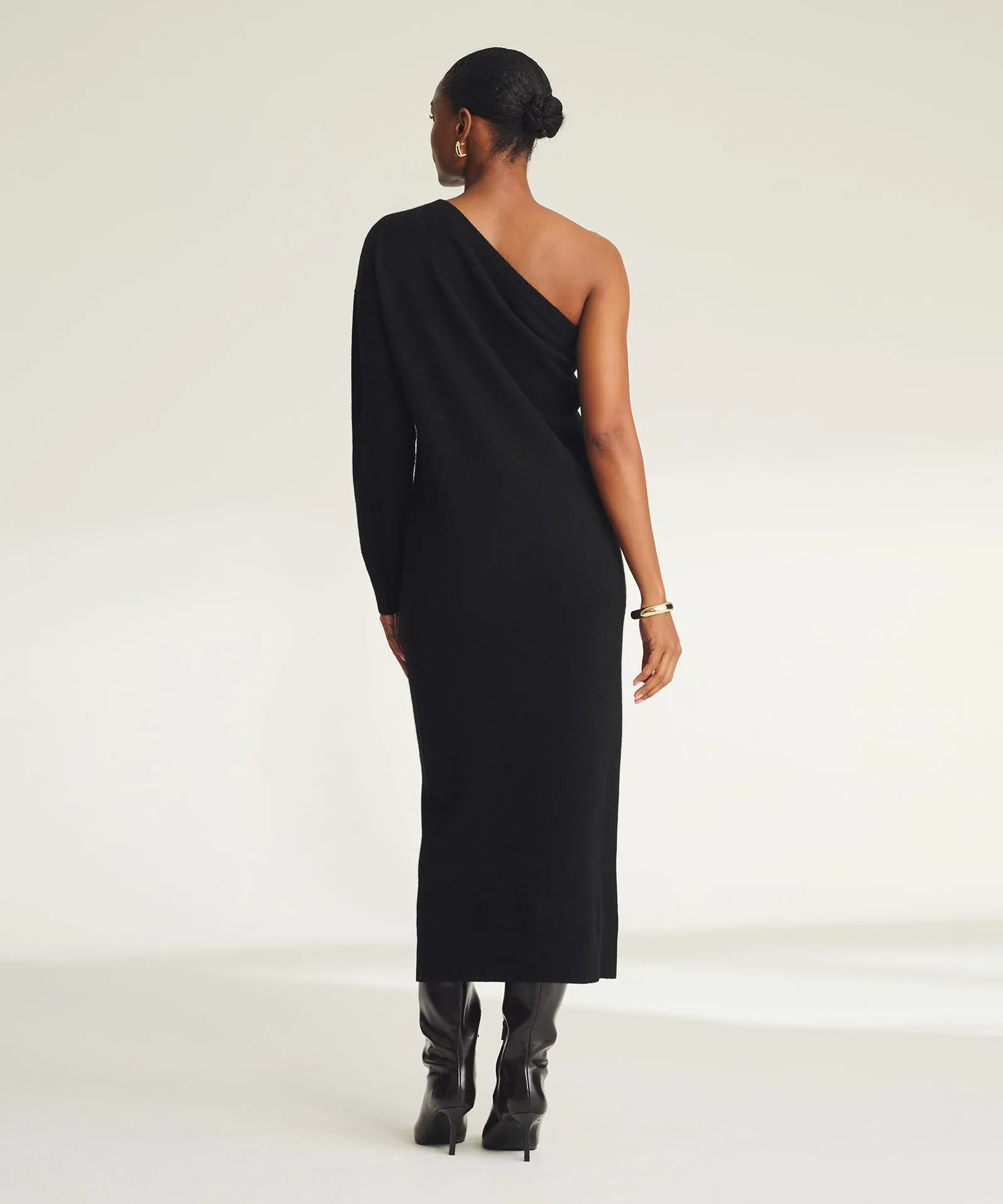Signature Cashmere One Shoulder Dress sold by NAADAM product image thumbnail 5