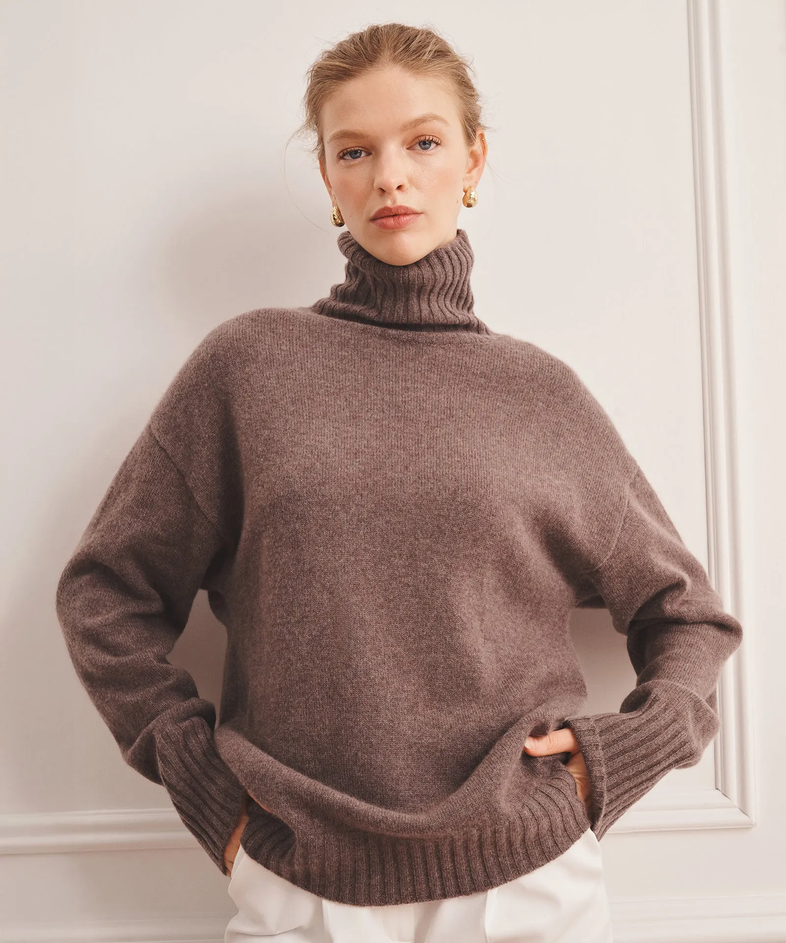 Luxe Cashmere Turtleneck Sweater sold by NAADAM product image thumbnail 4